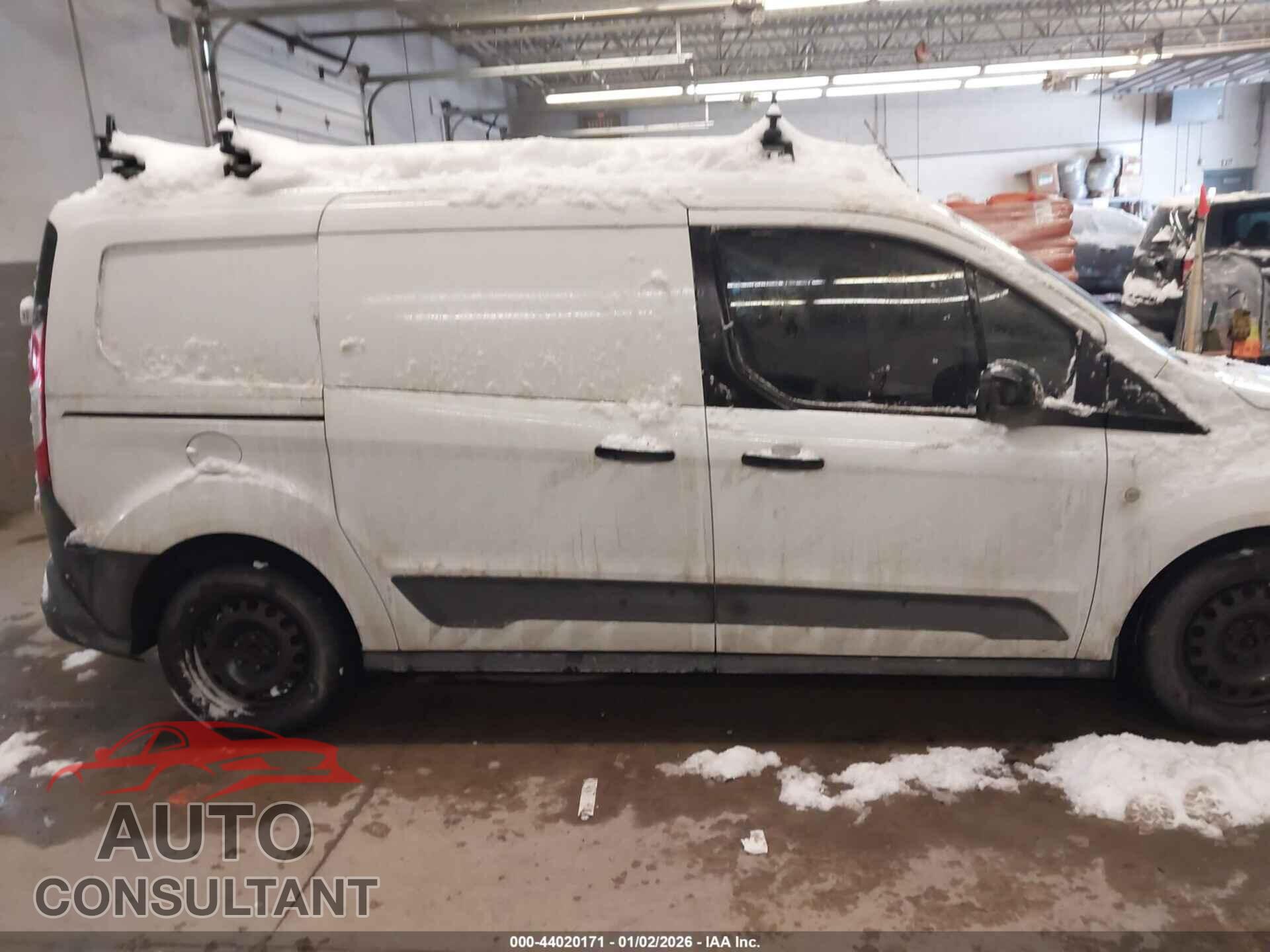 FORD TRANSIT CONNECT 2017 - NM0LS7E72H1337682