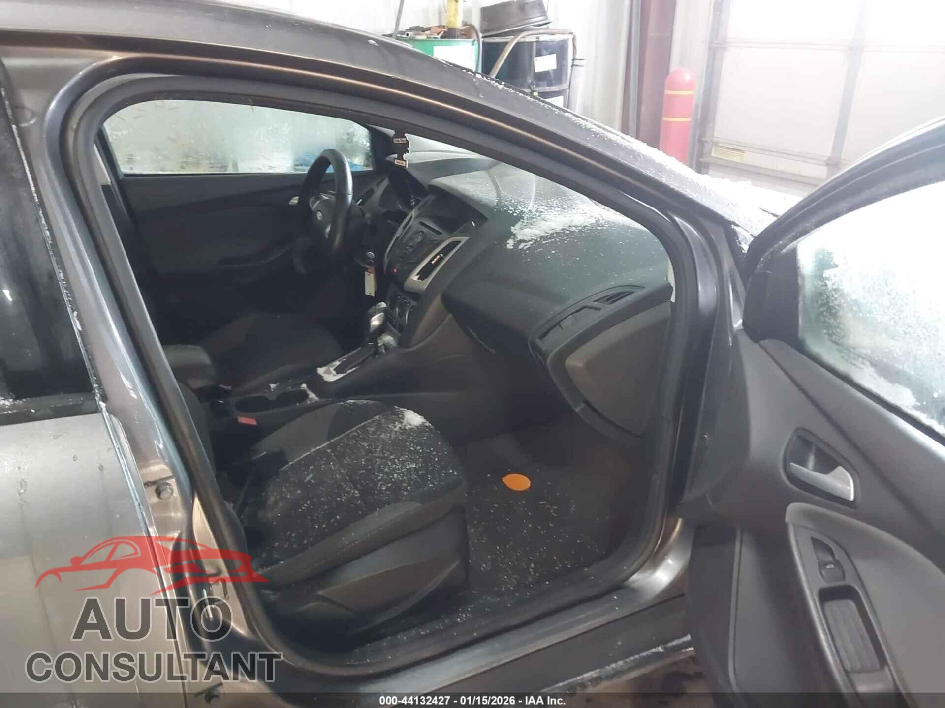 FORD FOCUS 2013 - 1FADP3K29DL316360