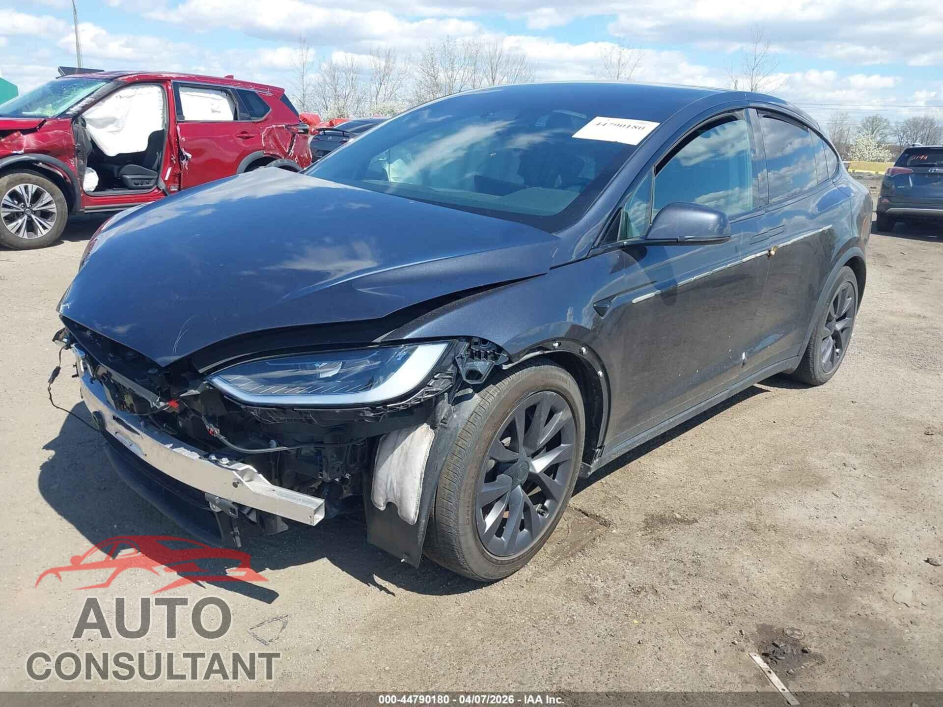TESLA MODEL X 2023 - 7SAXCDE59PF428083