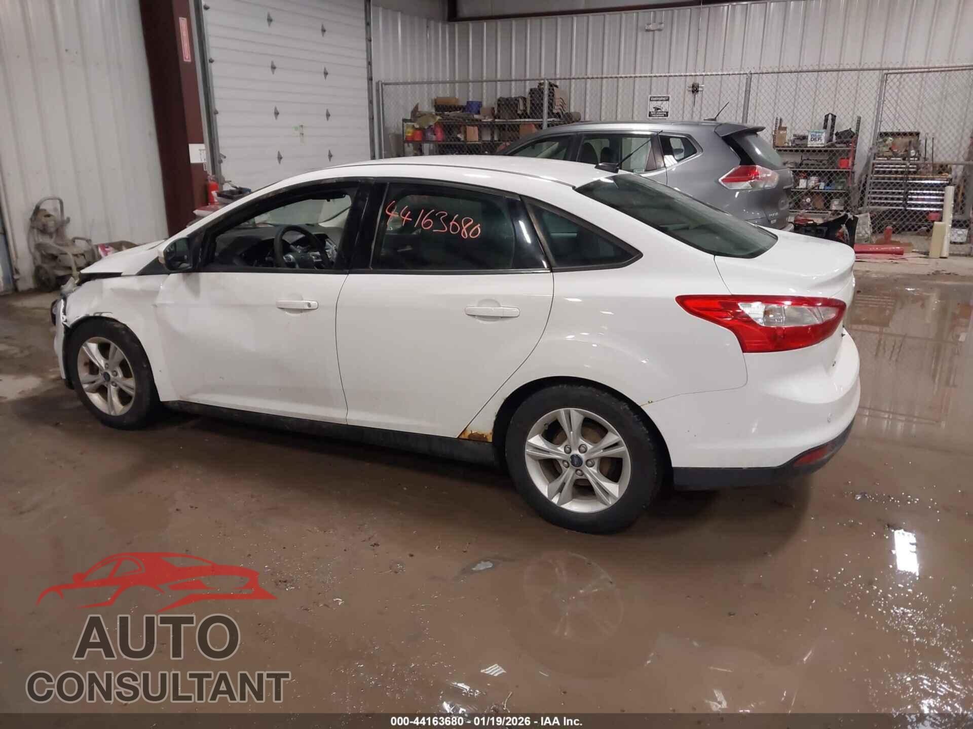 FORD FOCUS 2014 - 1FADP3F23EL413887