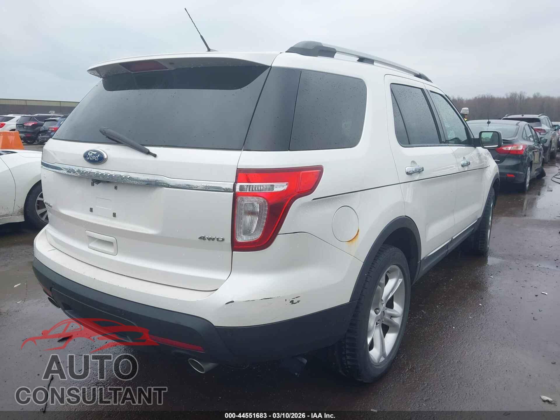 FORD EXPLORER 2011 - 1FMHK8F80BGA00658