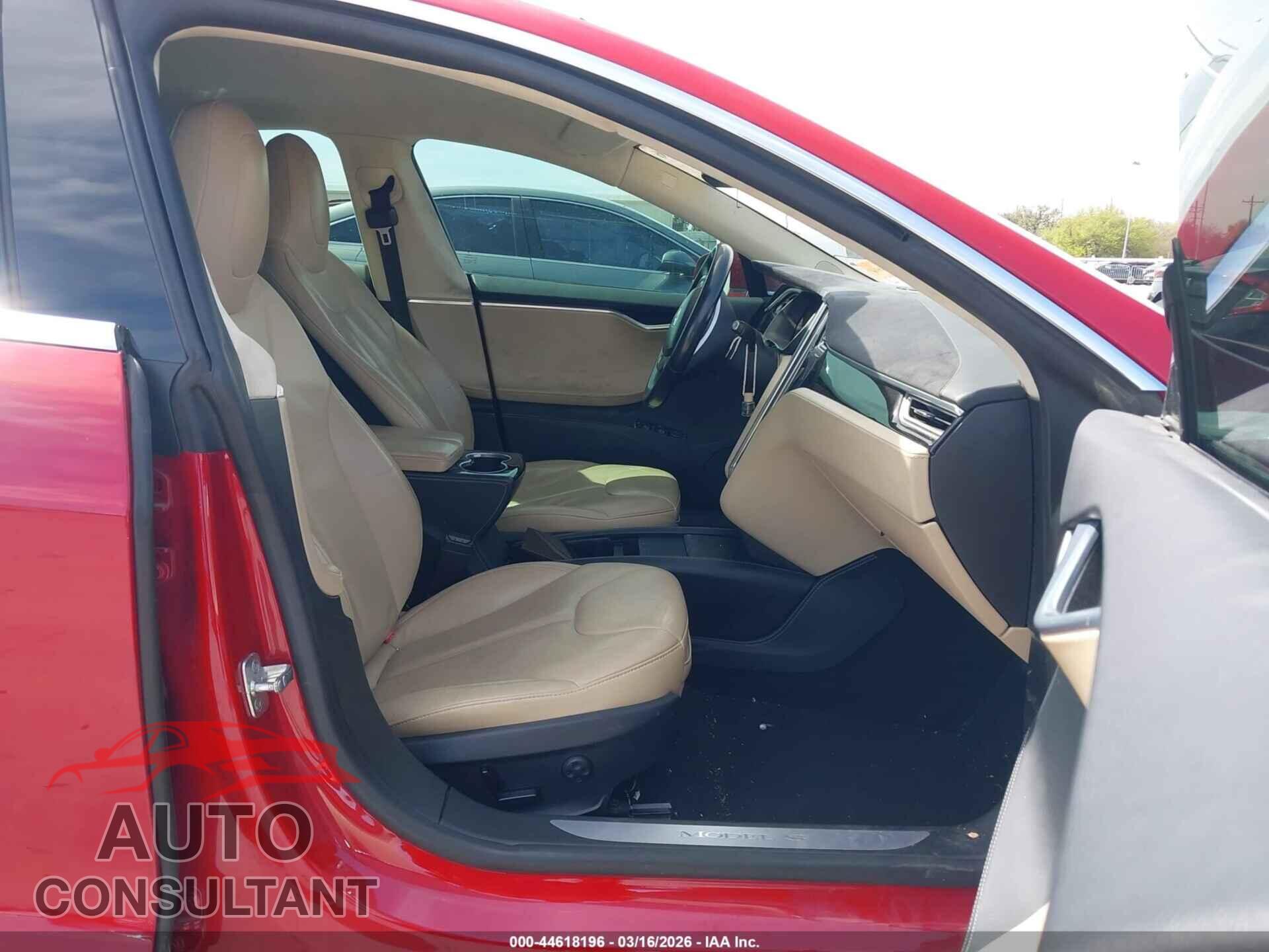 TESLA MODEL S 2015 - 5YJSA1S27FF087514