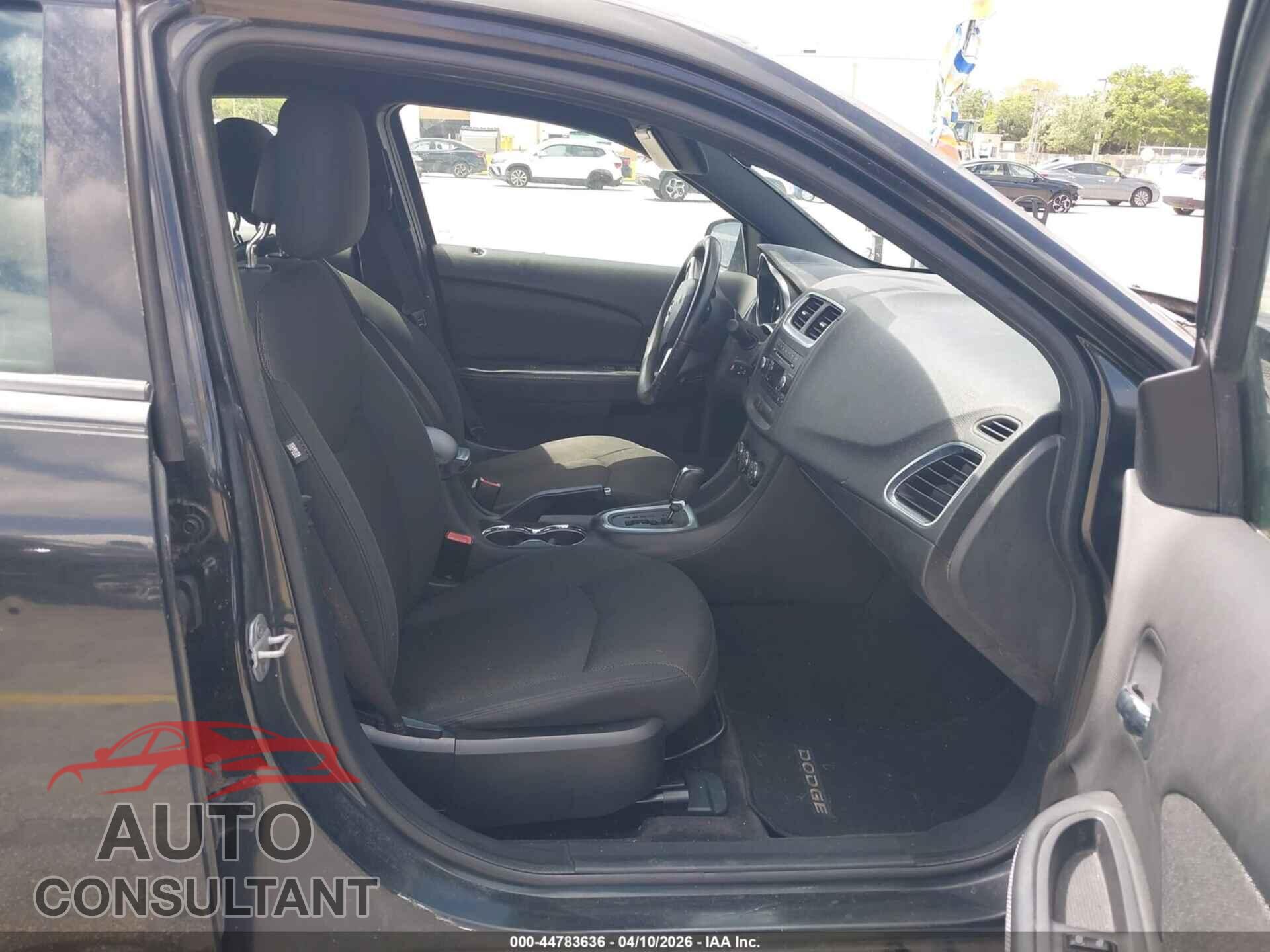 DODGE AVENGER 2011 - 1B3BD1FB2BN501930