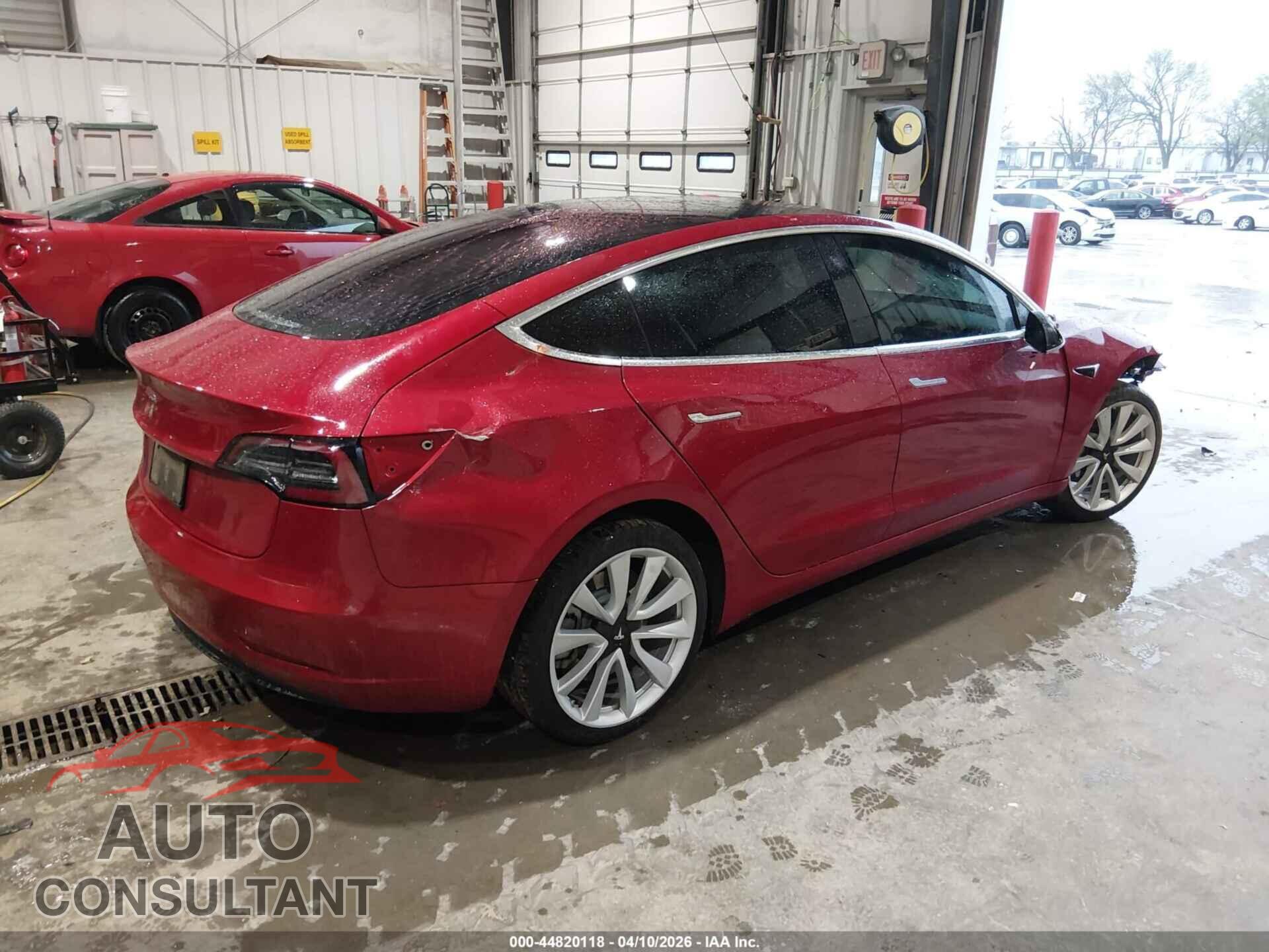 TESLA MODEL 3 2018 - 5YJ3E1EA7JF015491