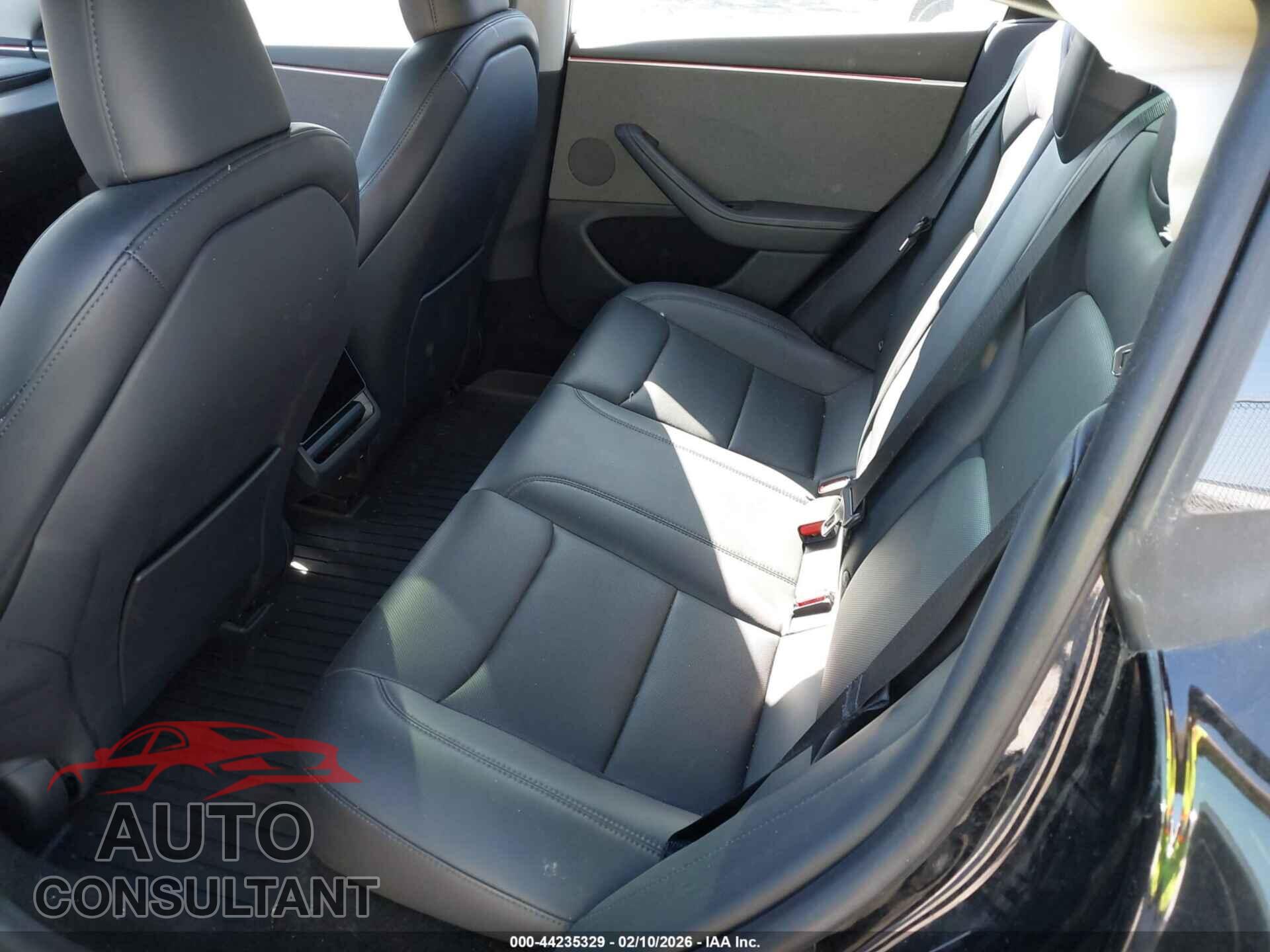 TESLA MODEL 3 2024 - 5YJ3E1EA6RF782342