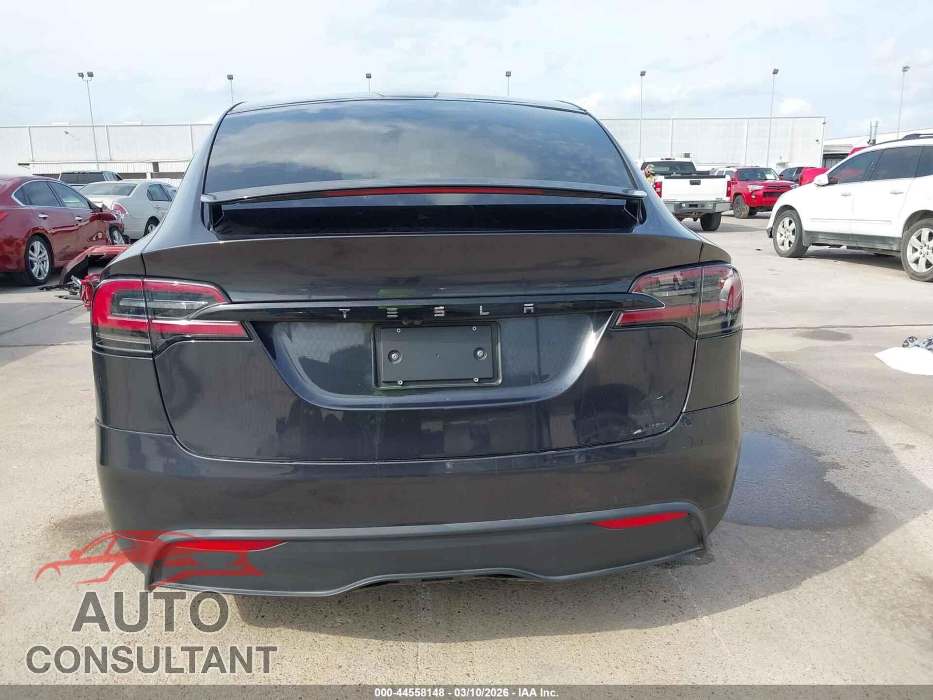 TESLA MODEL X 2024 - 7SAXCDE53RF443231