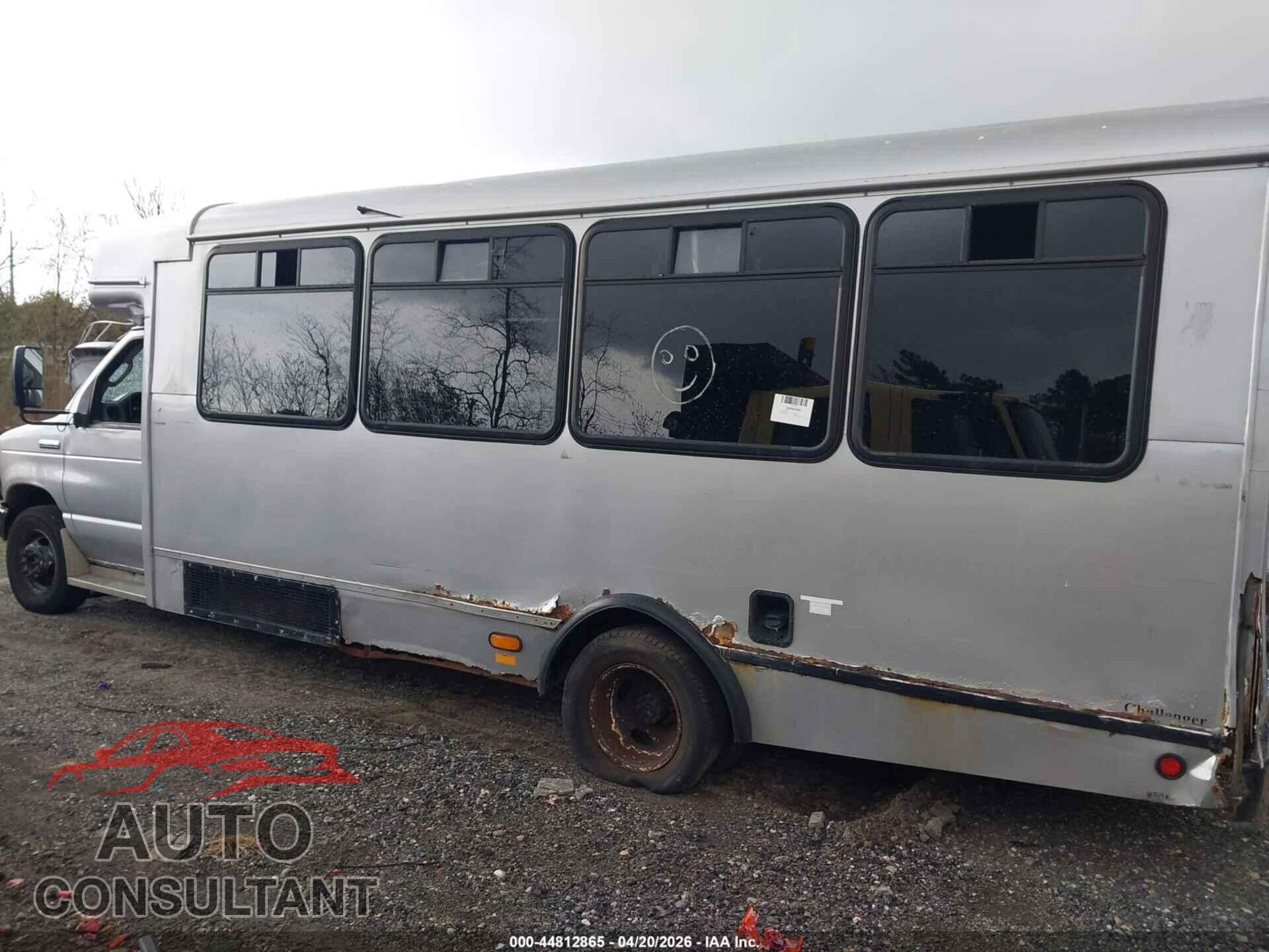 FORD E-450 CUTAWAY 2013 - 1FDFE4FSXDDA69915
