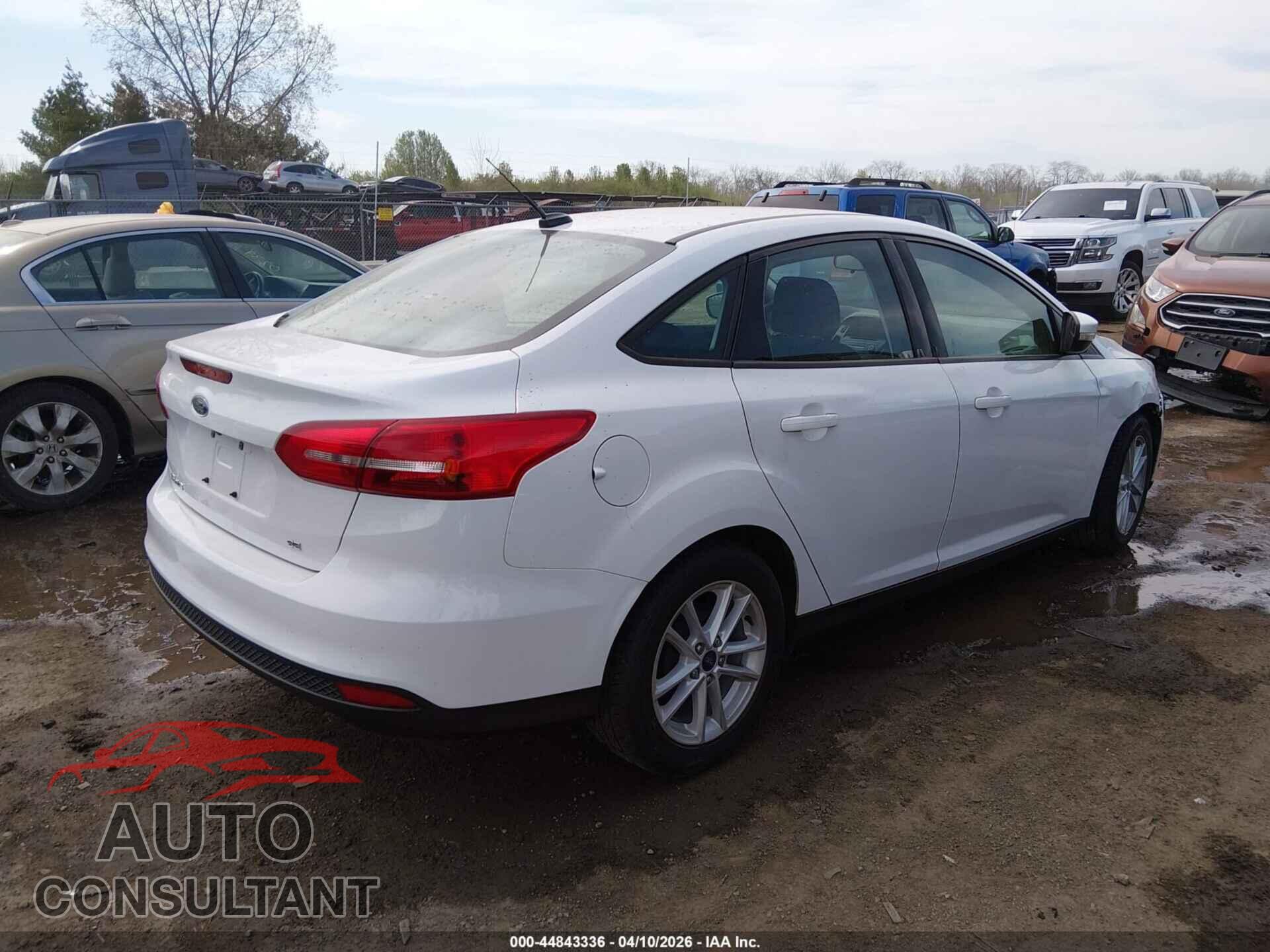 FORD FOCUS 2017 - 1FADP3F29HL320103