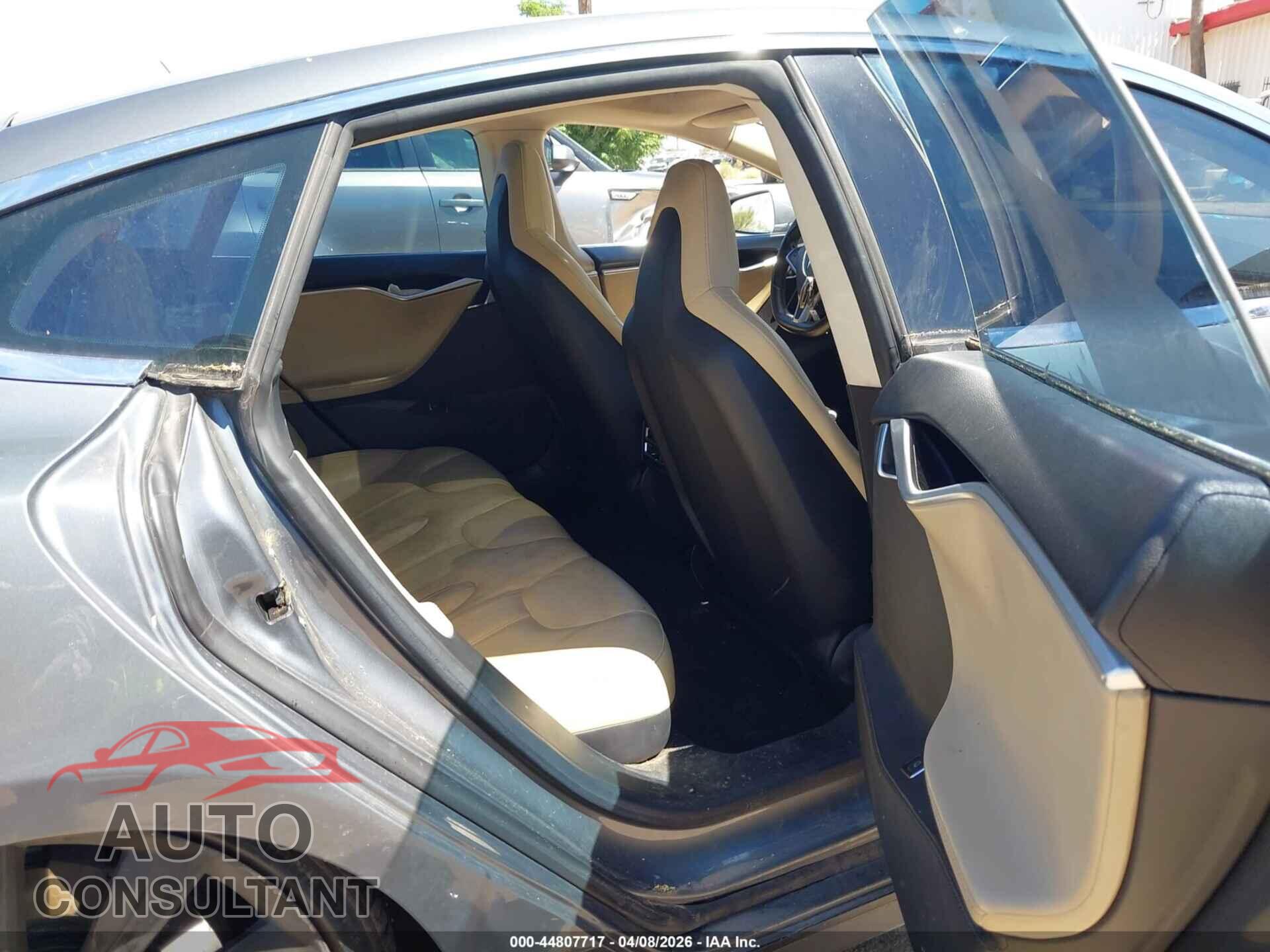 TESLA MODEL S 2013 - 5YJSA1BG2DFP08330
