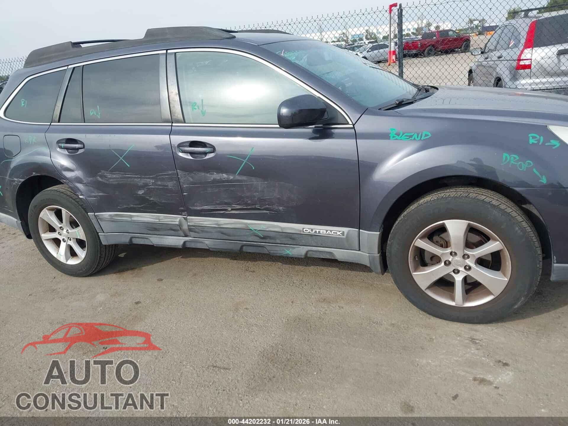 SUBARU OUTBACK 2013 - 4S4BRBKC3D3291062