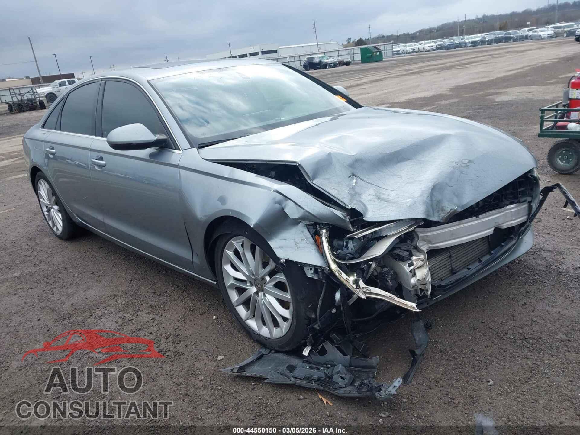 AUDI A6 2013 - WAUGFAFC2DN054121