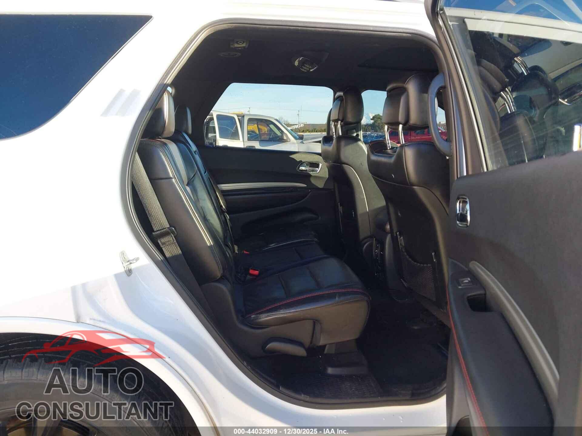DODGE DURANGO 2017 - 1C4SDJCT4HC652834