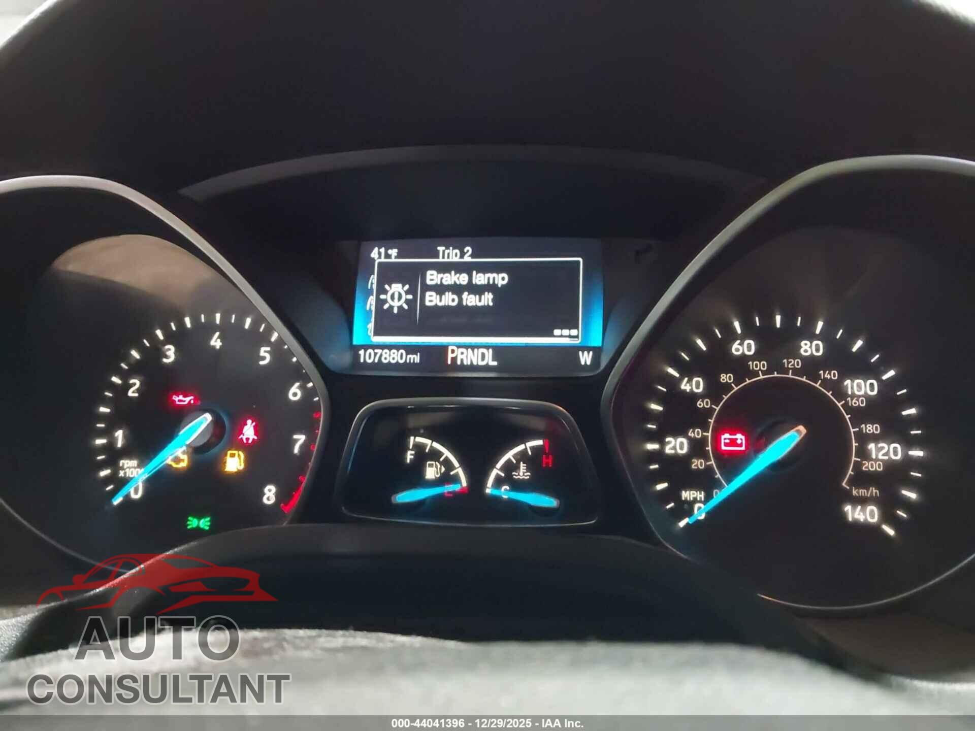 FORD FOCUS 2015 - 1FADP3F2XFL276352