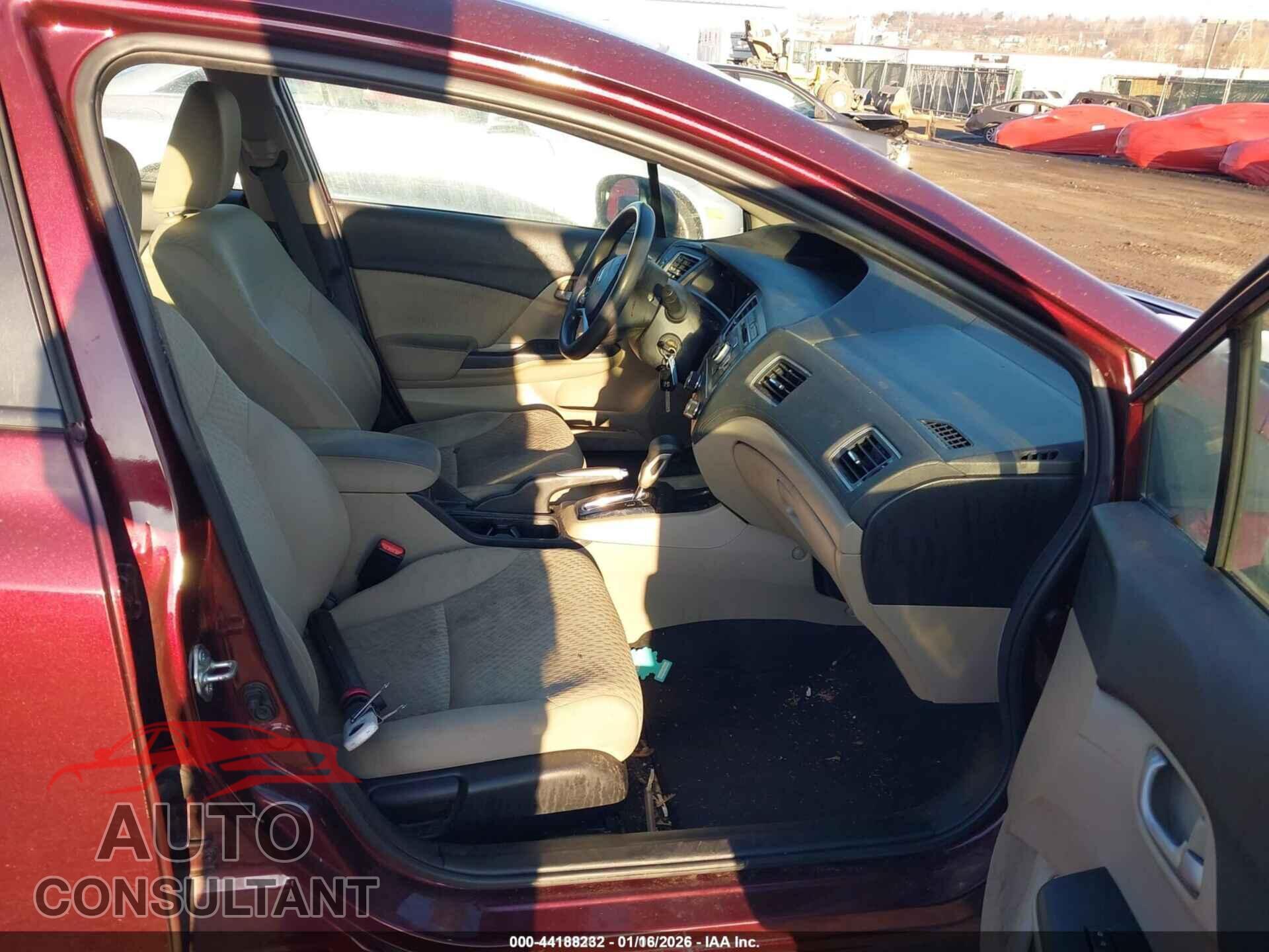 HONDA CIVIC 2015 - 19XFB2F52FE280457