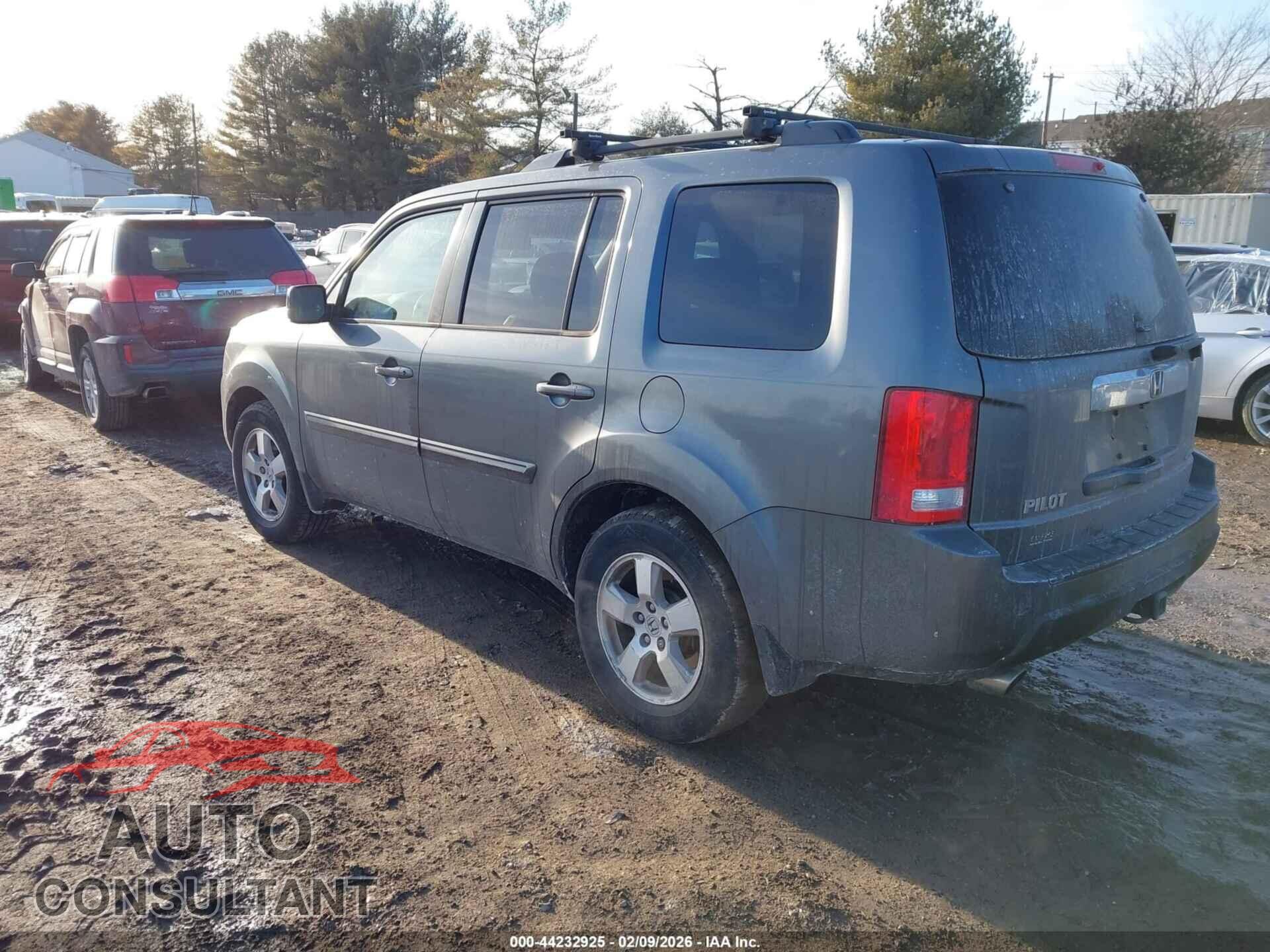 HONDA PILOT 2011 - 5FNYF4H55BB087925
