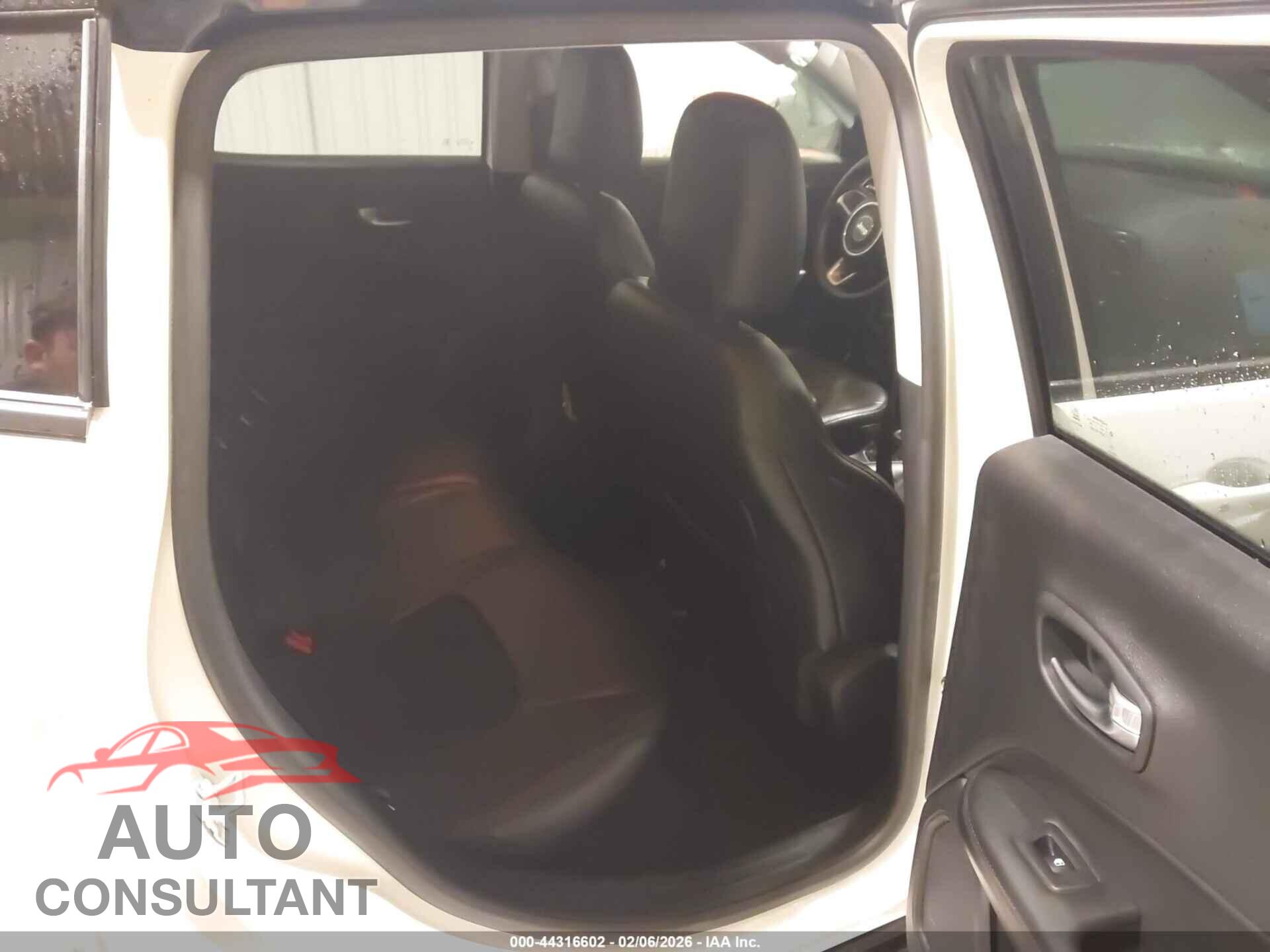 JEEP COMPASS 2018 - 3C4NJDBBXJT321086