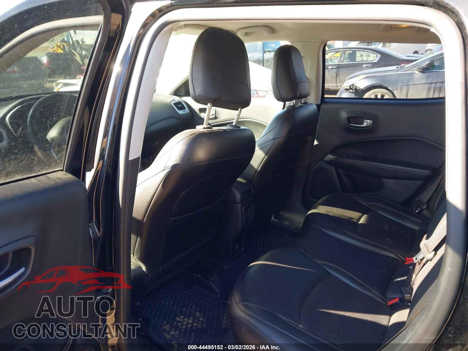 JEEP COMPASS 2020 - 3C4NJDBB1LT135391