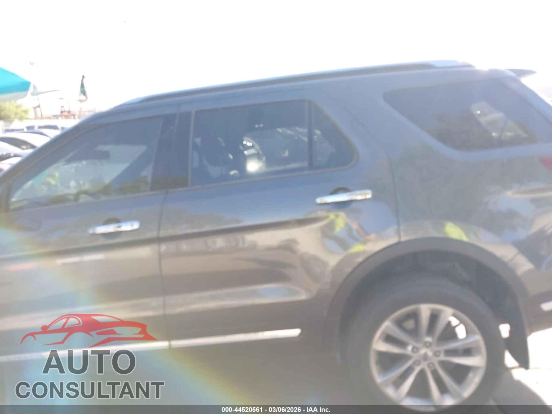 FORD EXPLORER 2018 - 1FM5K8F82JGB53074