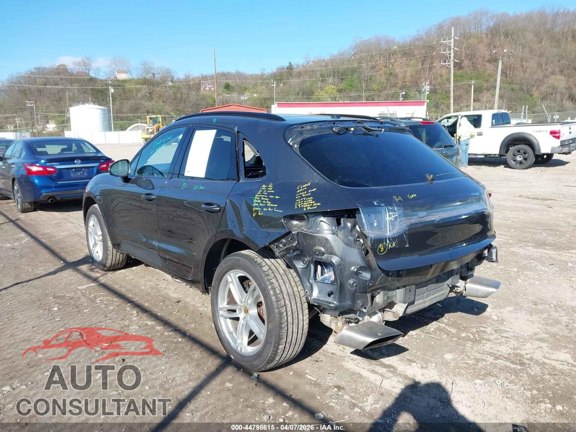 PORSCHE MACAN 2021 - WP1AA2A56MLB06673
