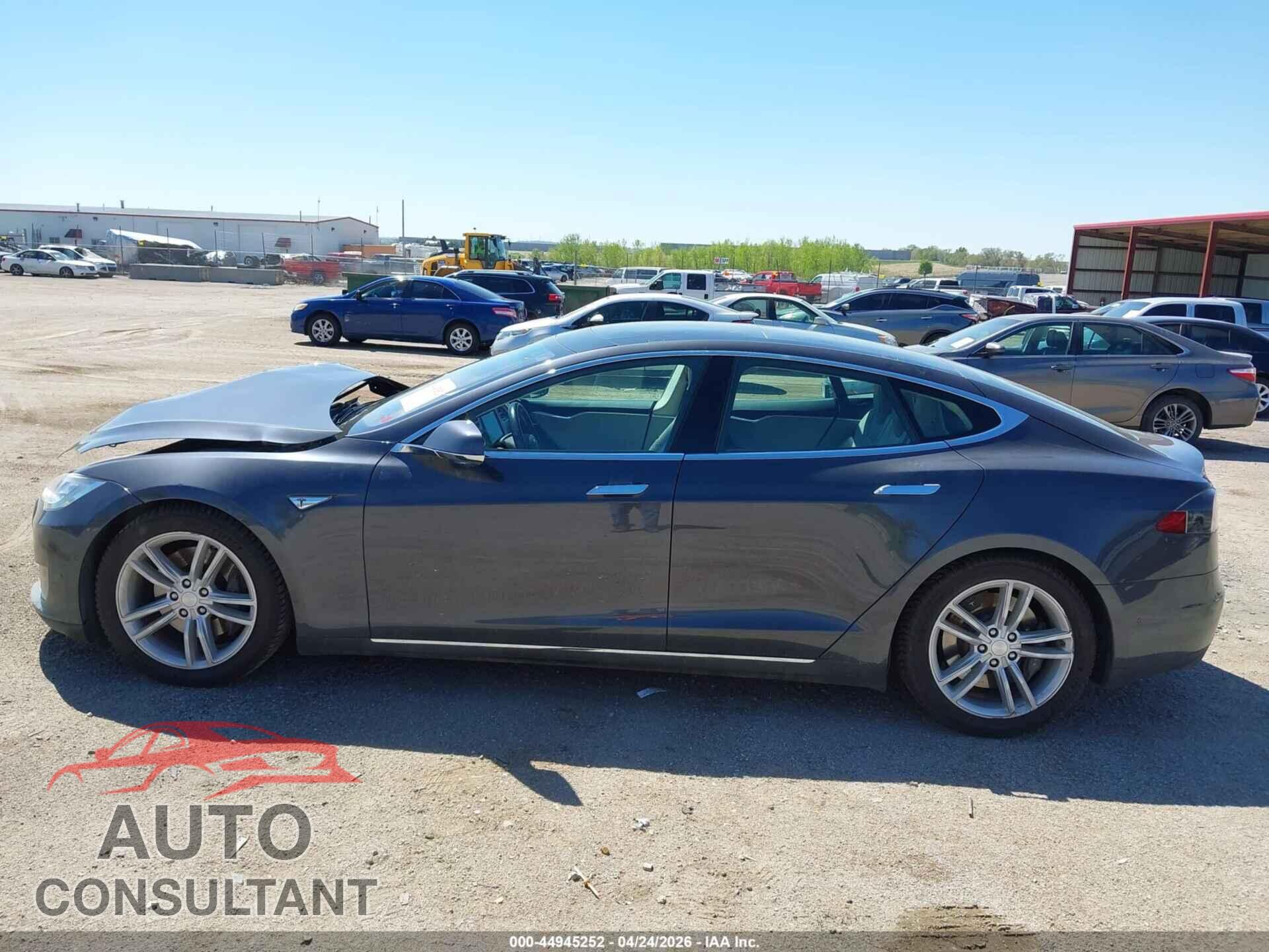 TESLA MODEL S 2015 - 5YJSA1H29FF097503