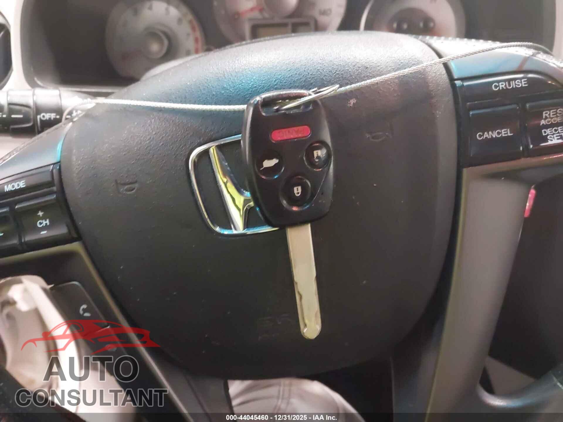 HONDA PILOT 2014 - 5FNYF4H40EB022203