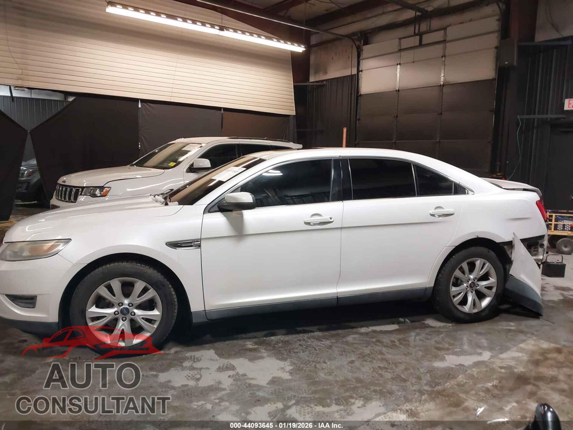 FORD TAURUS 2011 - 1FAHP2EW4BG166335