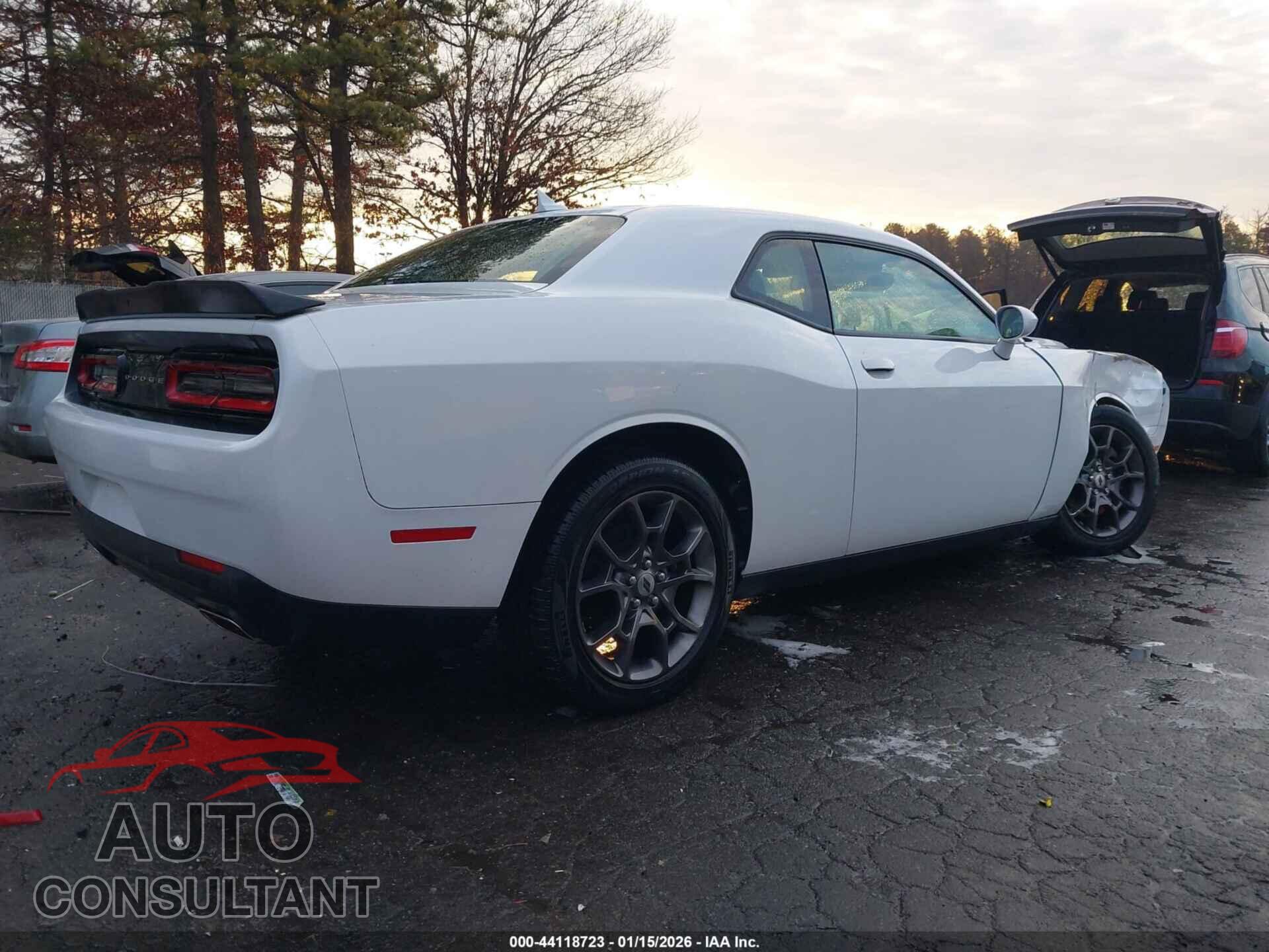 DODGE CHALLENGER 2018 - 2C3CDZGG6JH306131