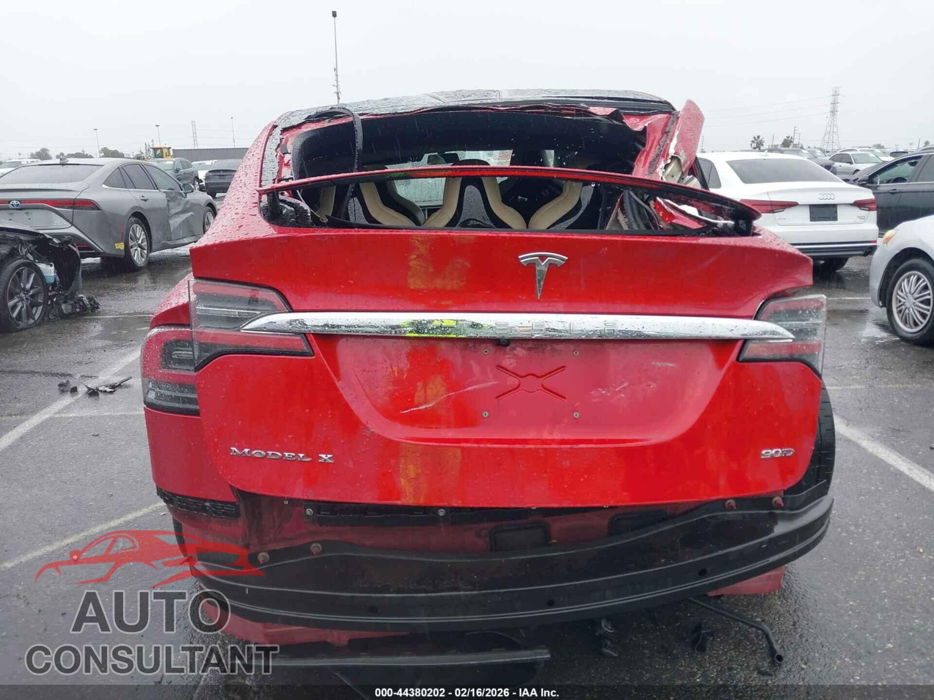 TESLA MODEL X 2016 - 5YJXCAE23GF001810