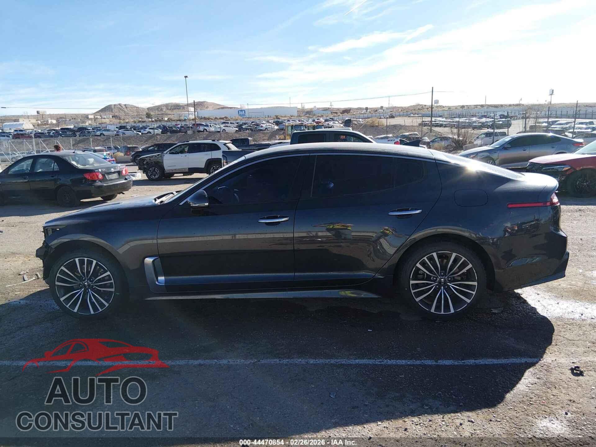 KIA STINGER 2019 - KNAE15LA6K6047244