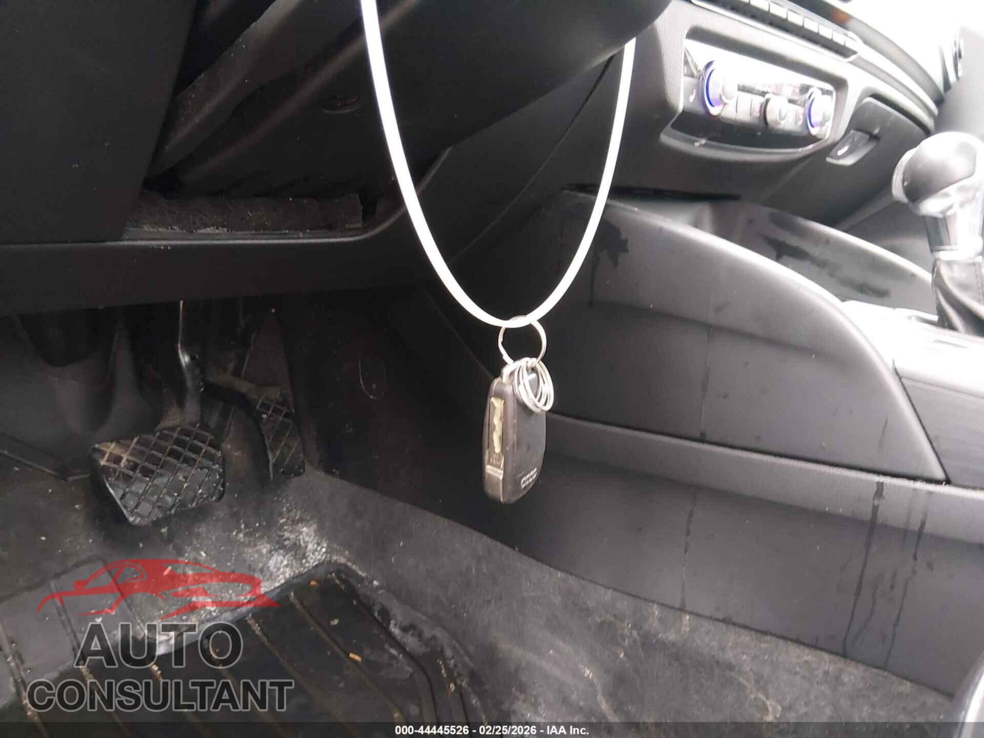 AUDI A3 2015 - WAUEFGFF5F1007938