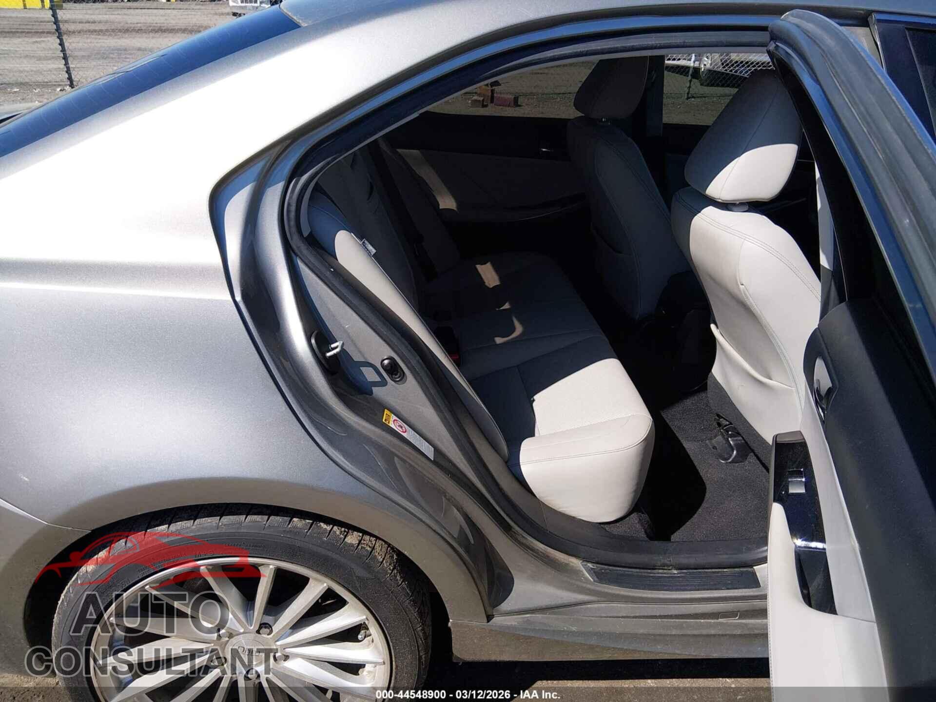 LEXUS IS 250 2015 - JTHBF1D23F5072958