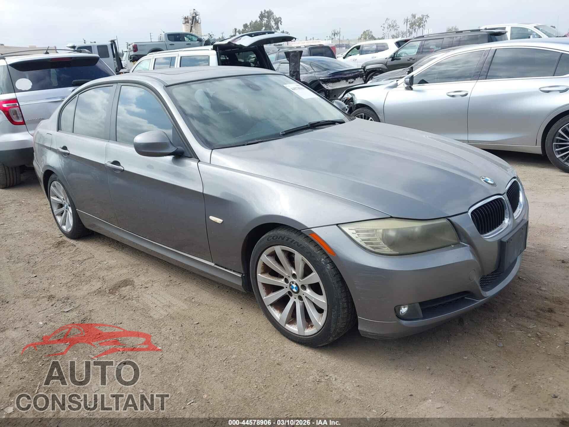BMW 328I 2011 - WBAPH7C51BE131240