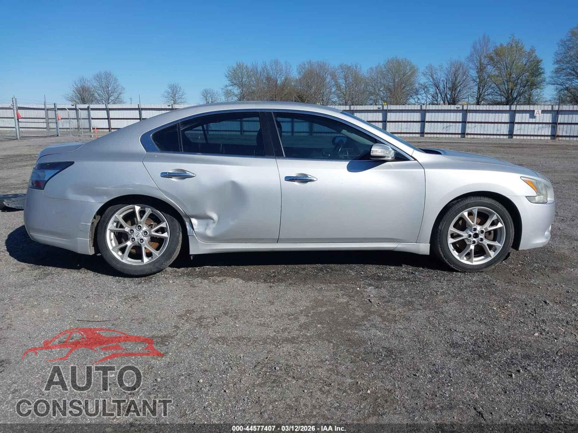 NISSAN MAXIMA 2013 - 1N4AA5APXDC807498