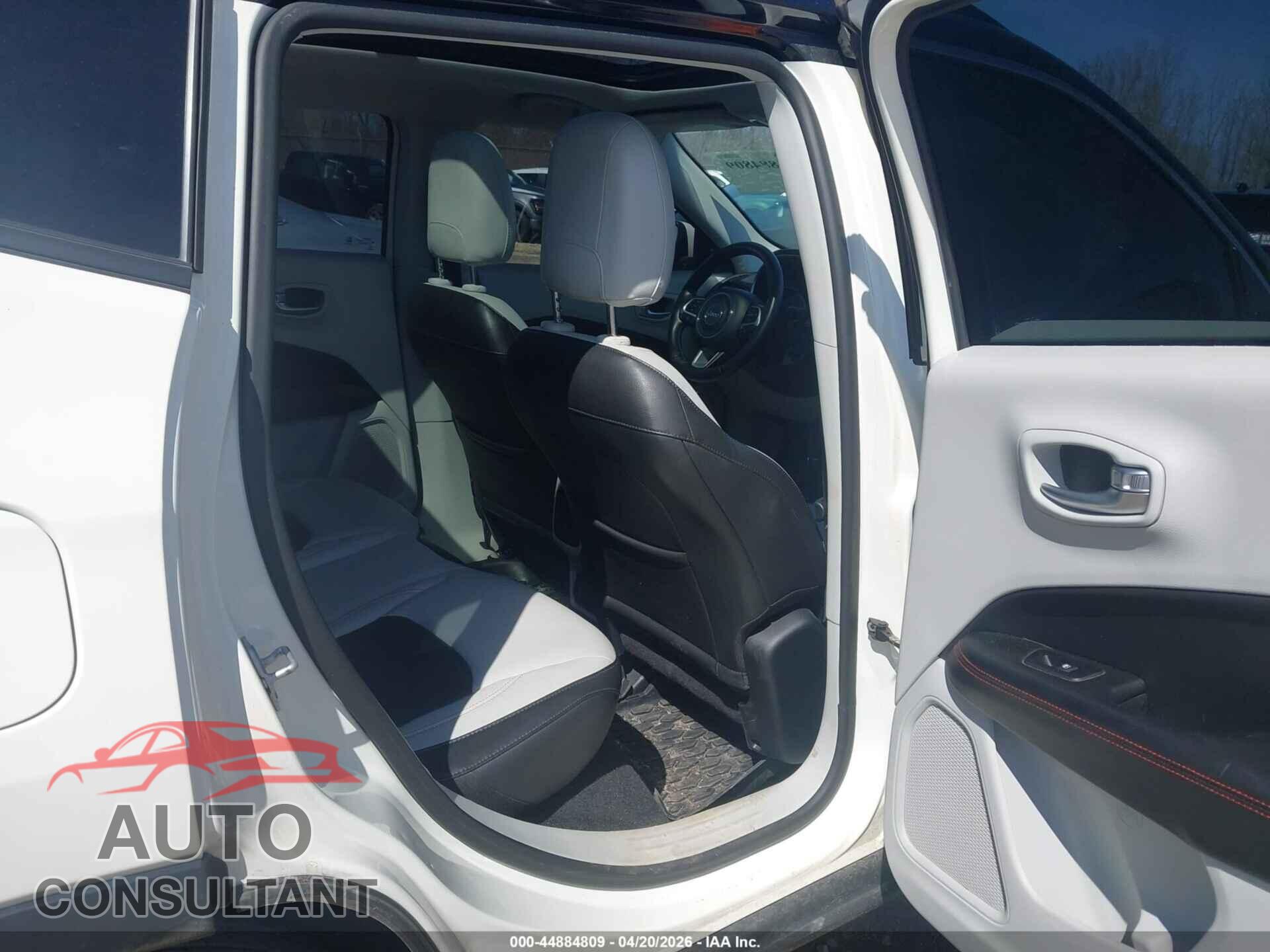 JEEP COMPASS 2018 - 3C4NJDCB0JT272883