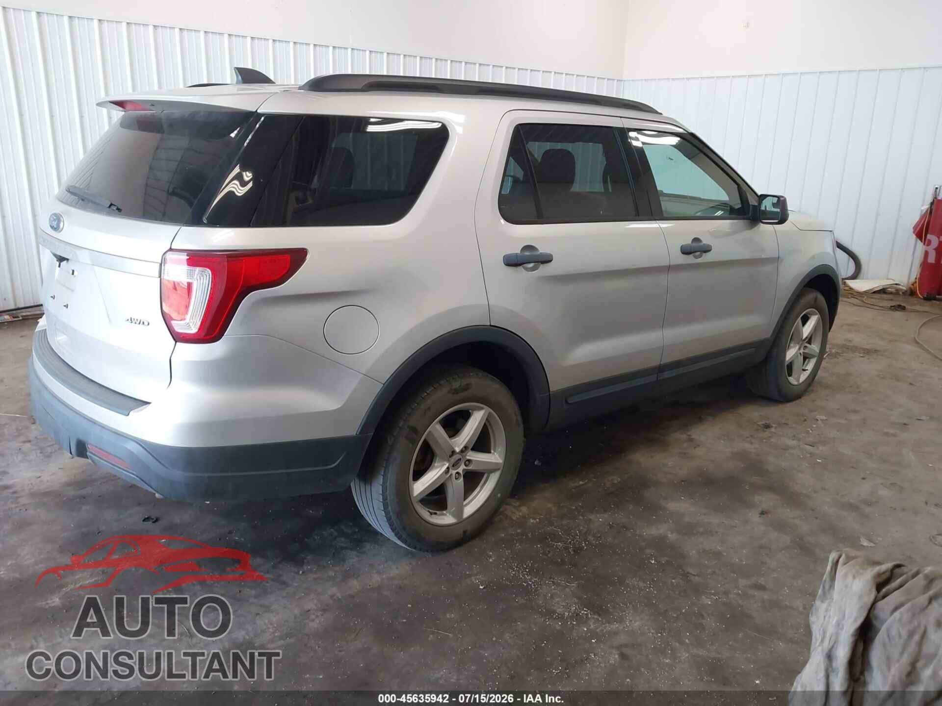 FORD EXPLORER 2018 - 1FM5K8B81JGB95256