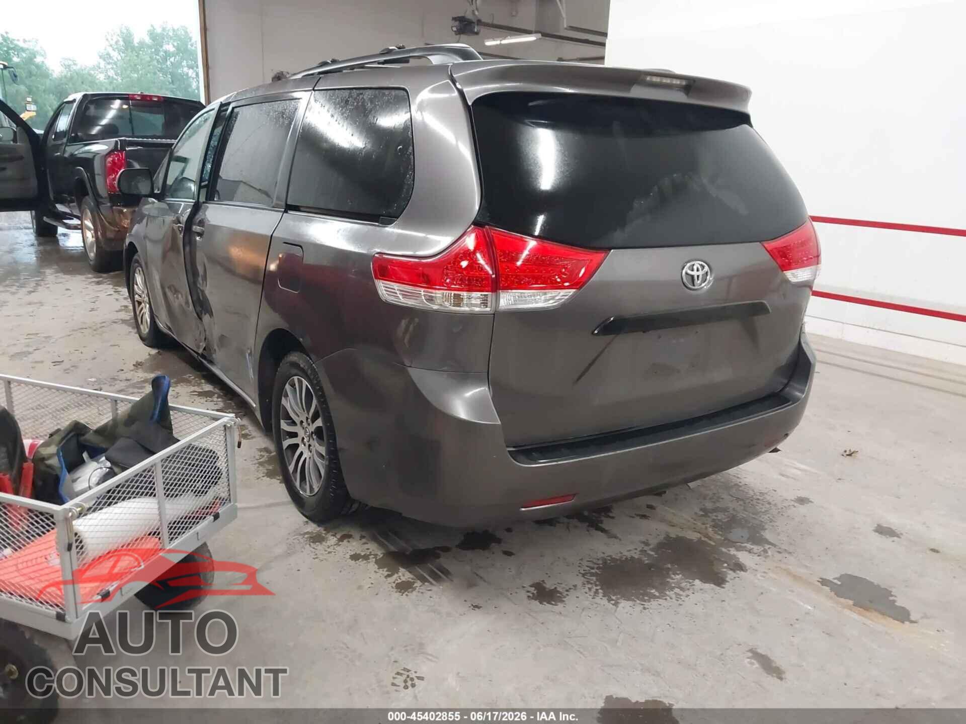 TOYOTA SIENNA 2012 - 5TDYK3DC2CS275650