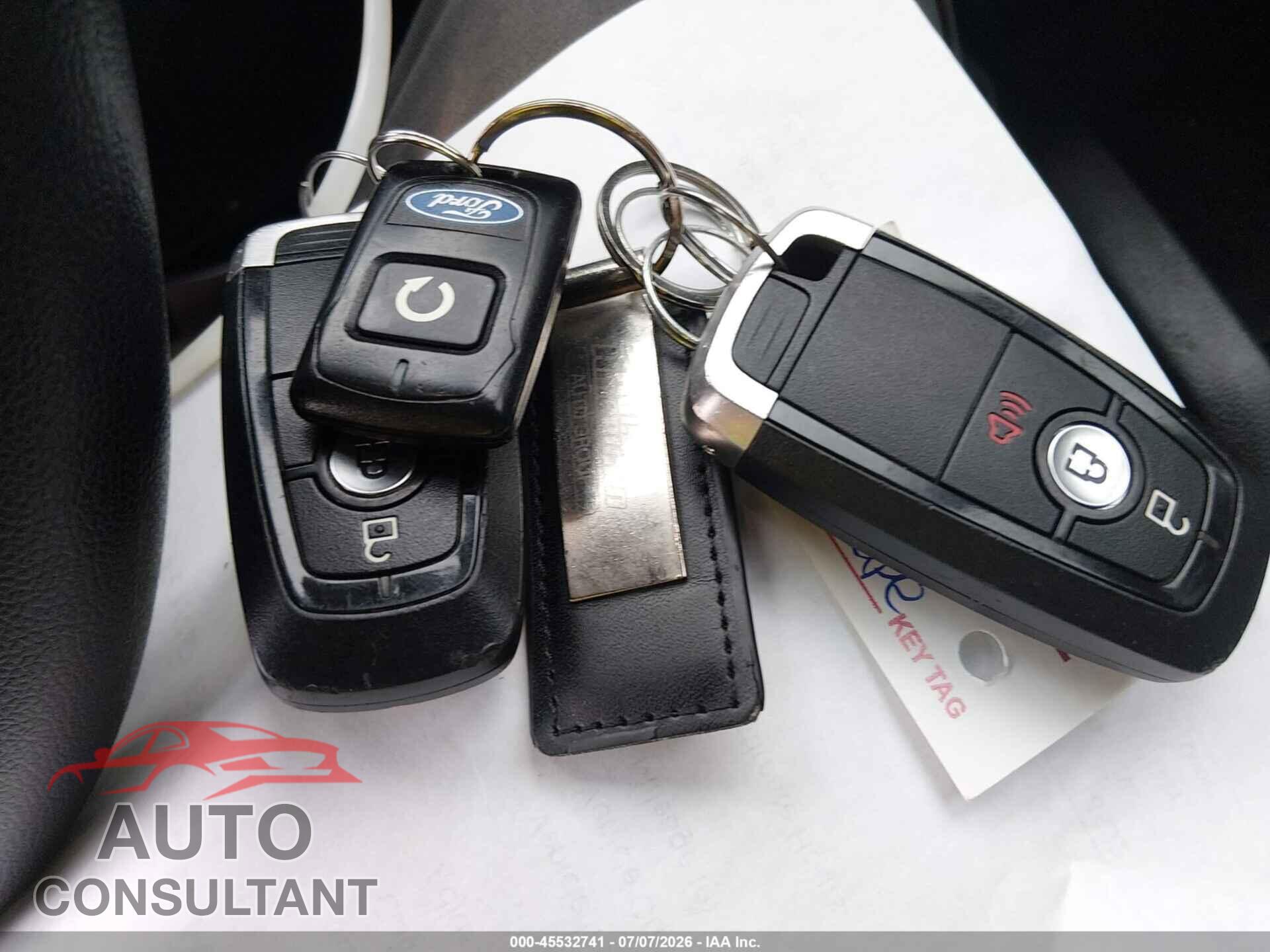 FORD ESCAPE 2020 - 1FMCU9G68LUA04371