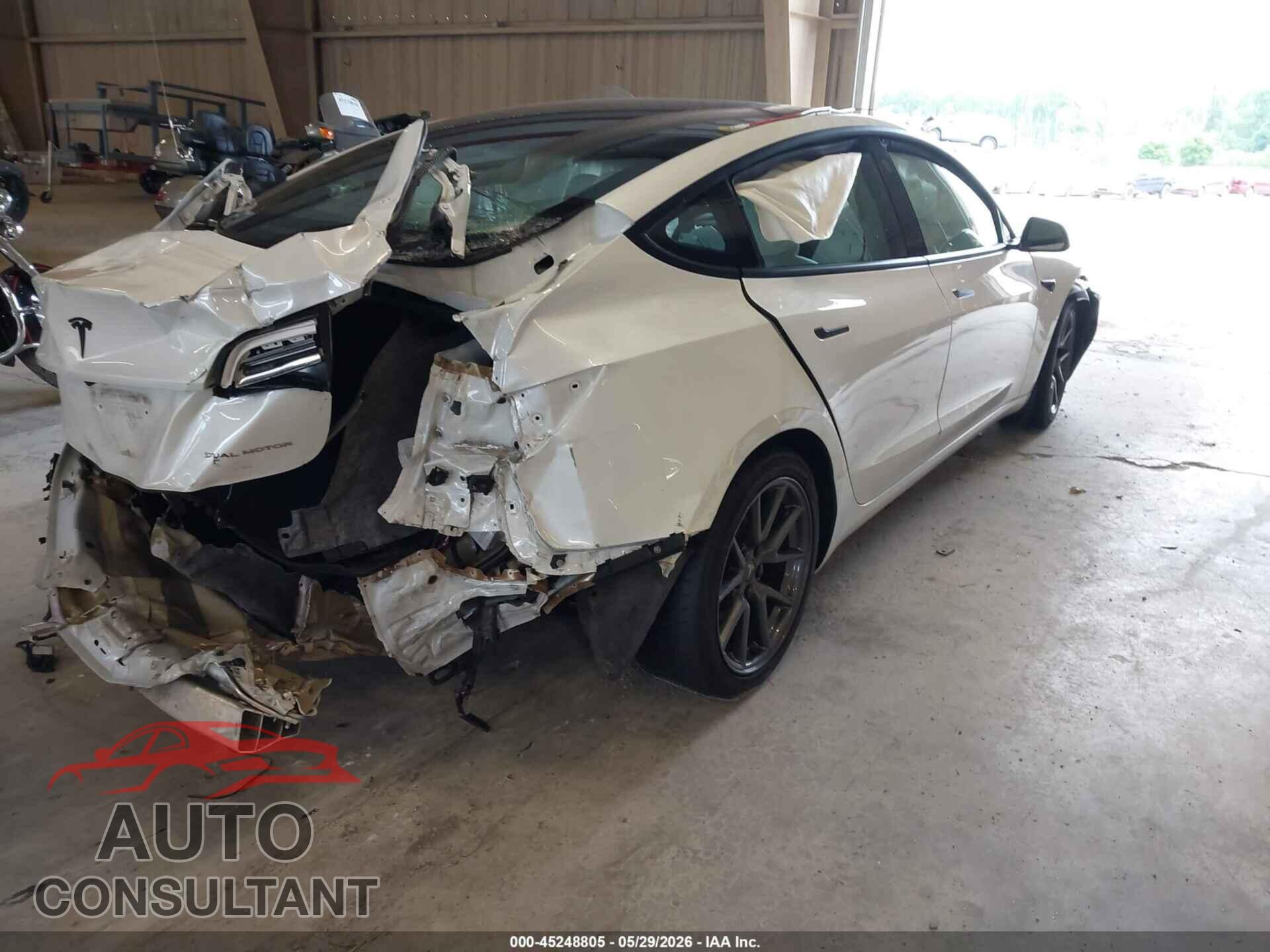 TESLA MODEL 3 2021 - 5YJ3E1EB0MF975894
