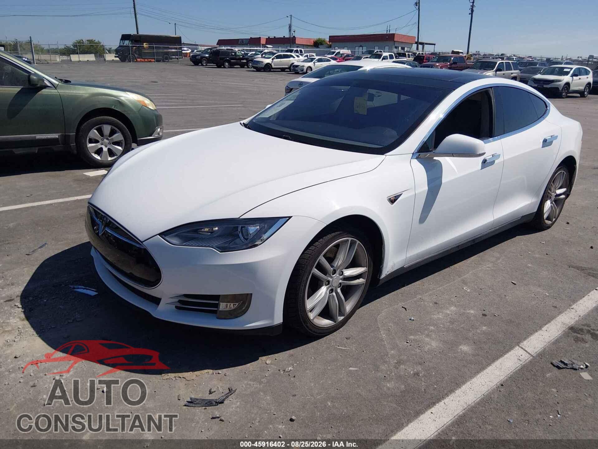 TESLA MODEL S 2013 - 5YJSA1CN4DFP09864