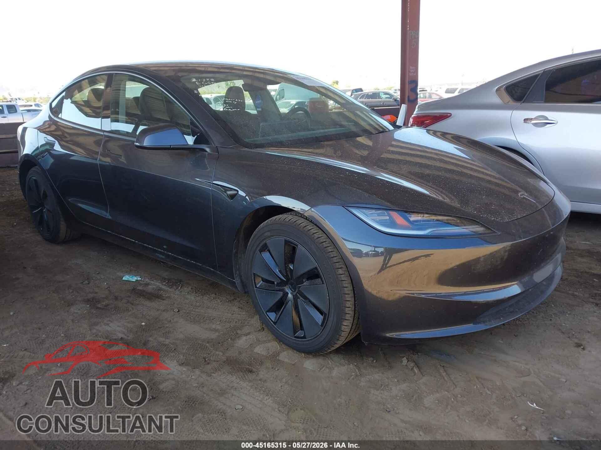 TESLA MODEL 3 2024 - 5YJ3E1EBXRF745299