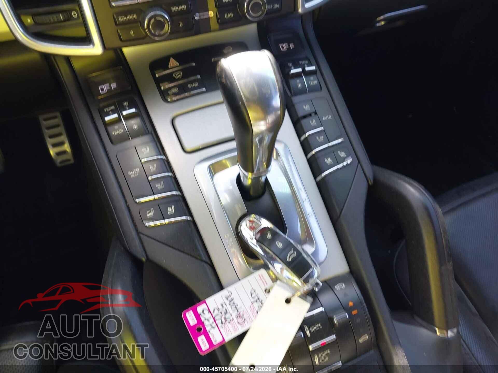 PORSCHE CAYENNE 2015 - WP1AC2A24FLA80531