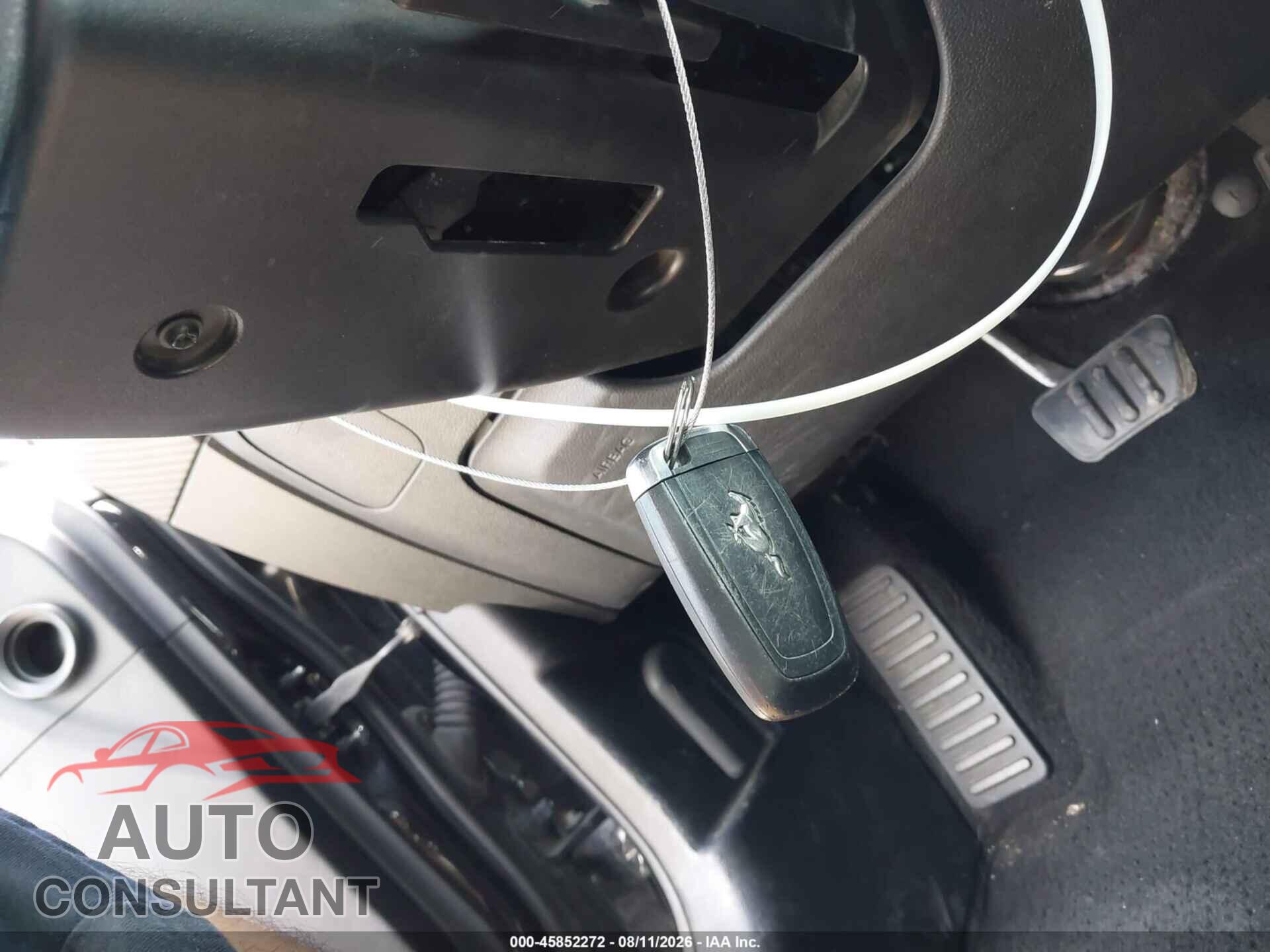 FORD MUSTANG 2021 - 1FA6P8THXM5118075