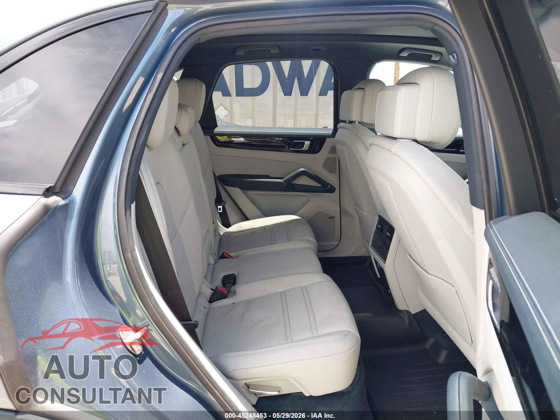 PORSCHE CAYENNE 2020 - WP1AA2AY9LDA06683