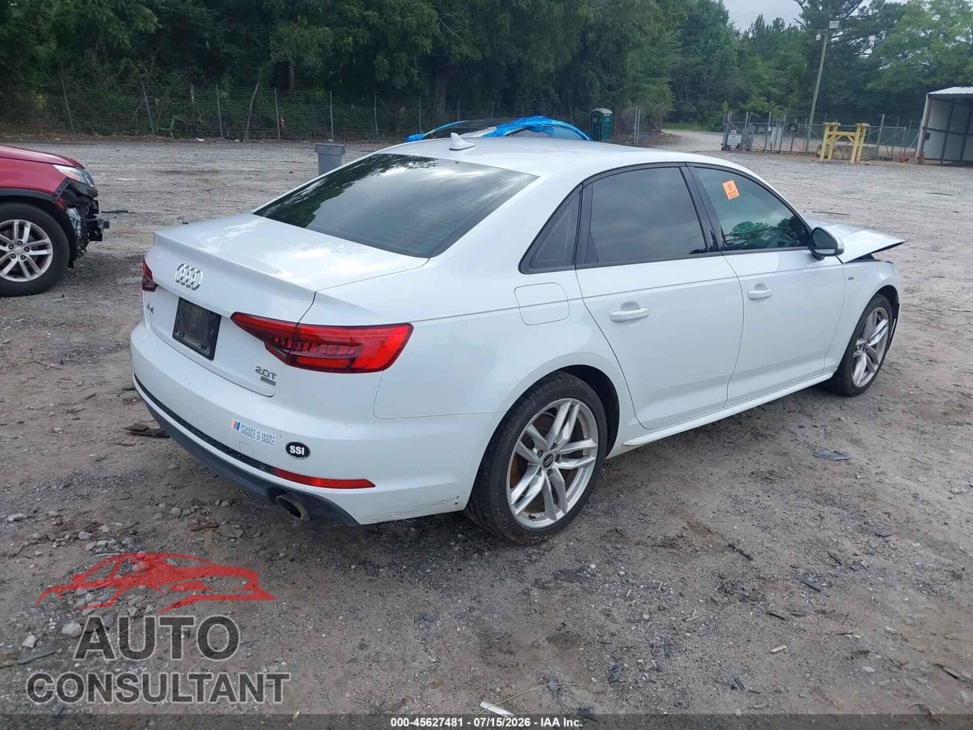 AUDI A4 2017 - WAUKMAF42HN058913