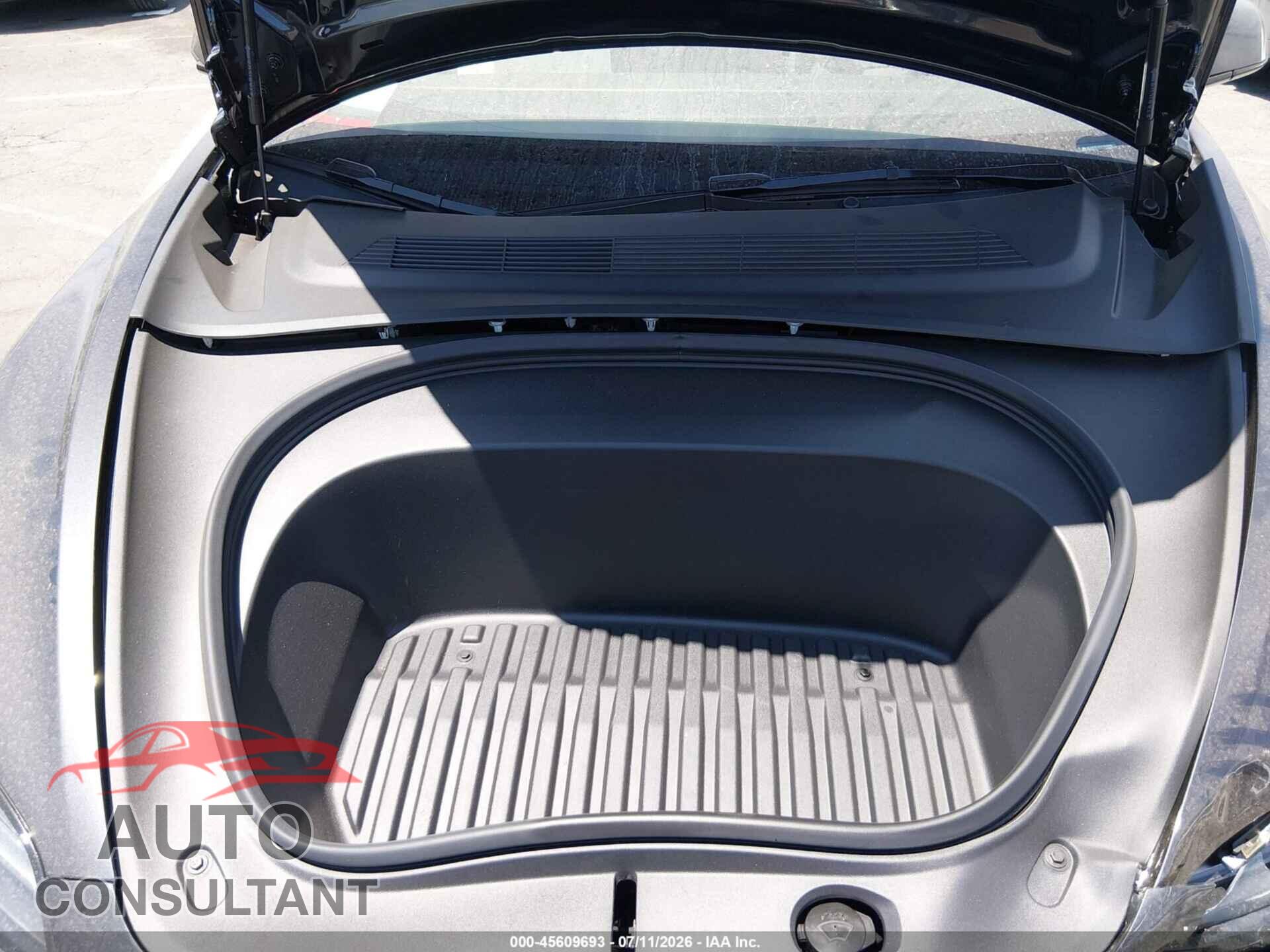 TESLA MODEL 3 2026 - 5YJ3E1ETXTF182948