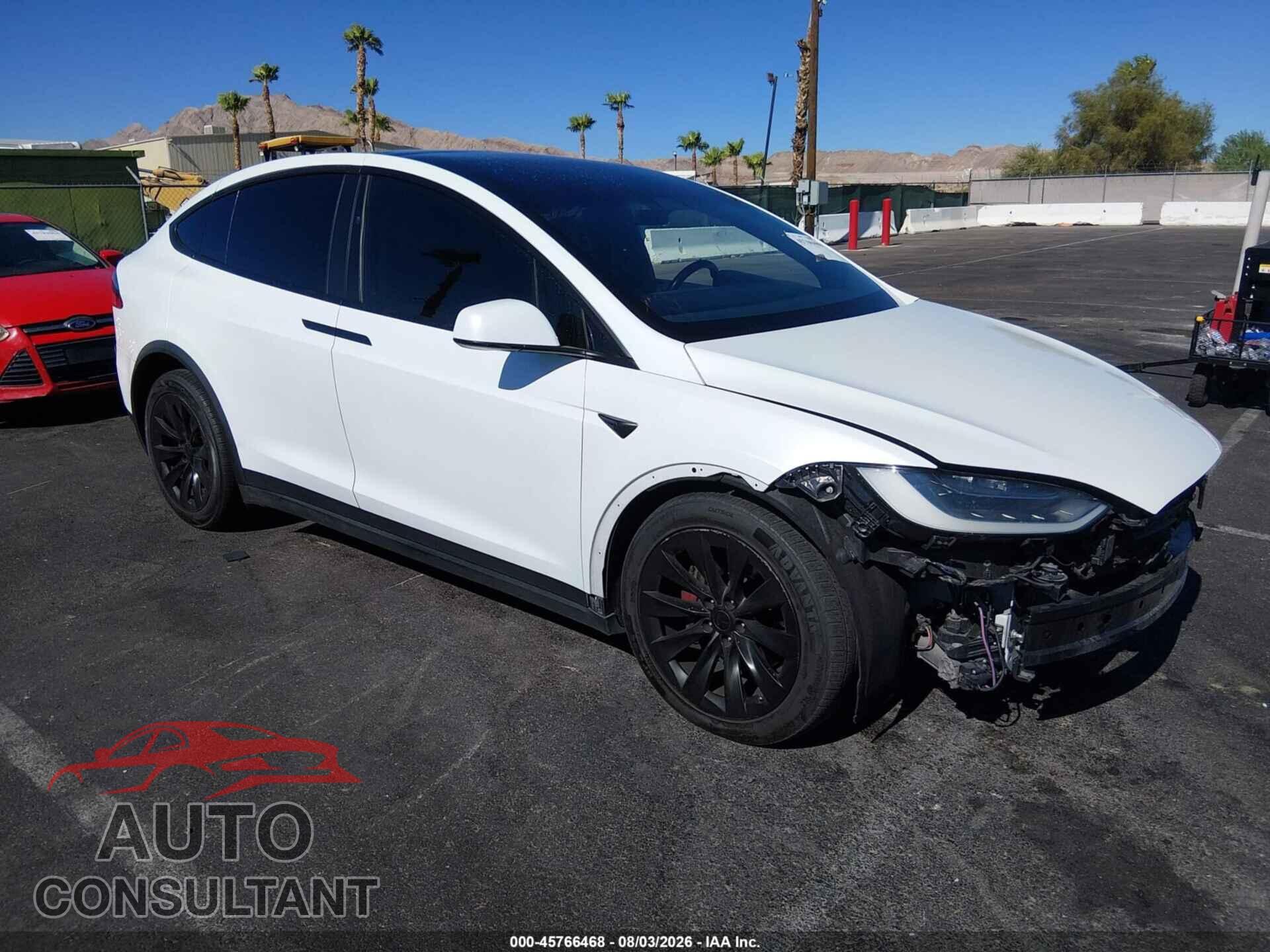 TESLA MODEL X 2018 - 5YJXCDE26JF101232