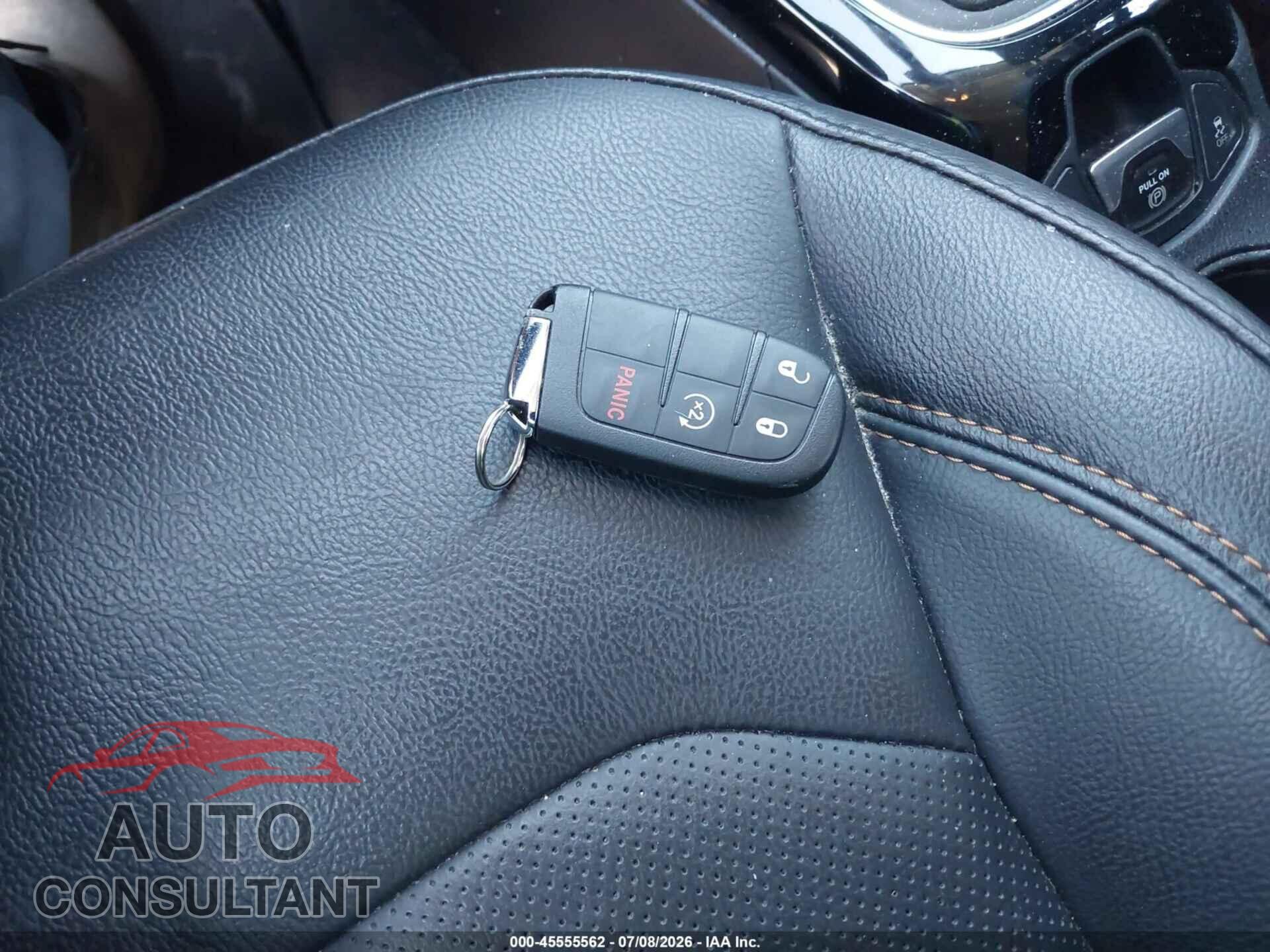 JEEP COMPASS 2019 - 3C4NJDCB5KT826470
