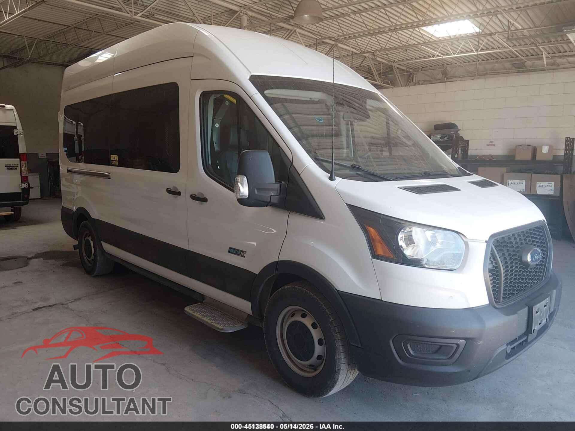 FORD TRANSIT-350 PASSENGER VAN 2023 - 1FBAX2X82PKA75941