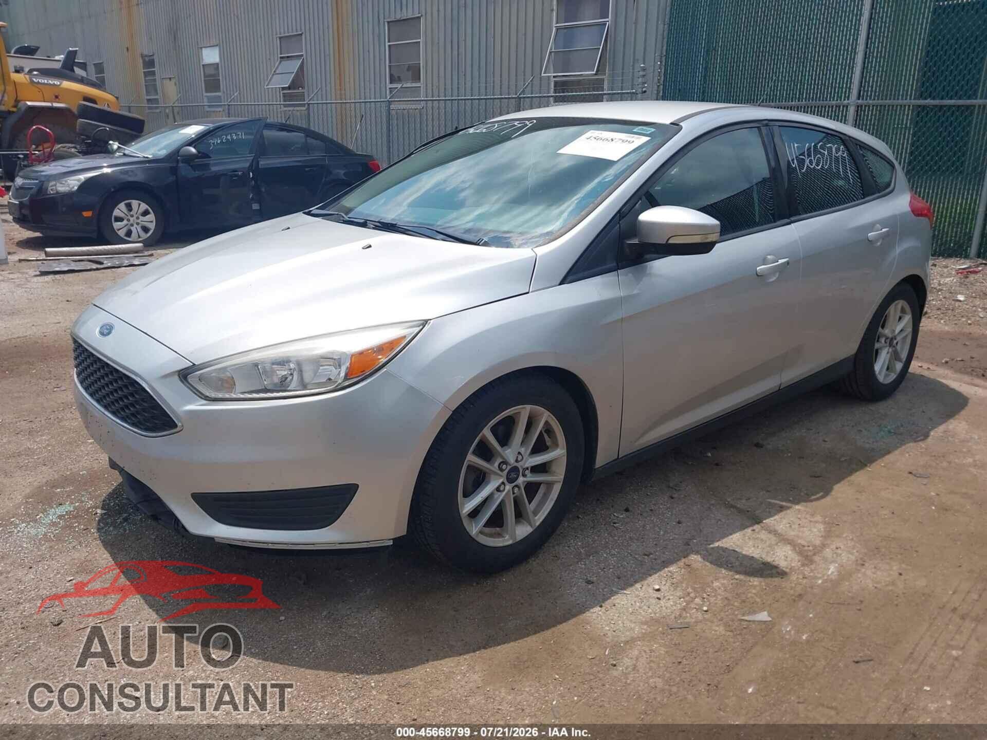 FORD FOCUS 2016 - 1FADP3K27GL371023