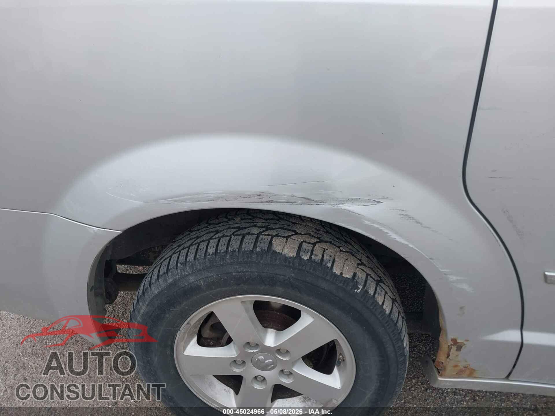 DODGE GRAND CARAVAN 2010 - 2D4RN5D11AR446368